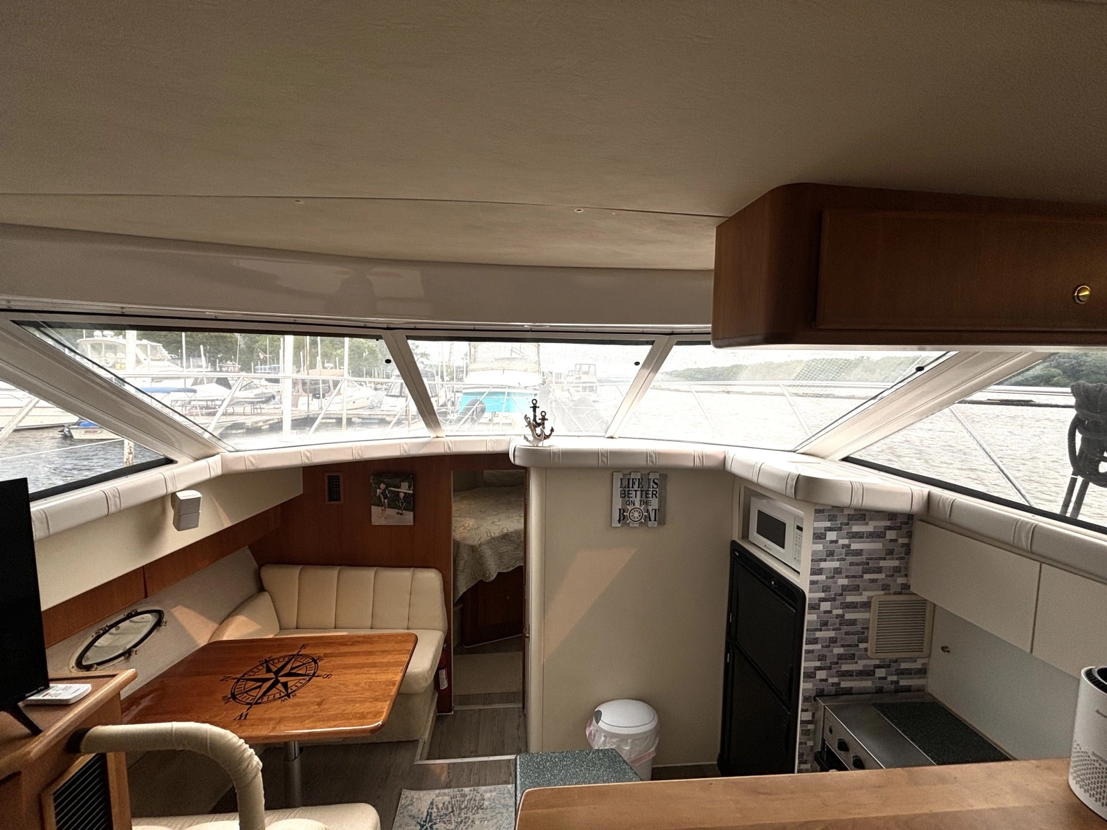 2000 Silverton 422 Motor Yacht