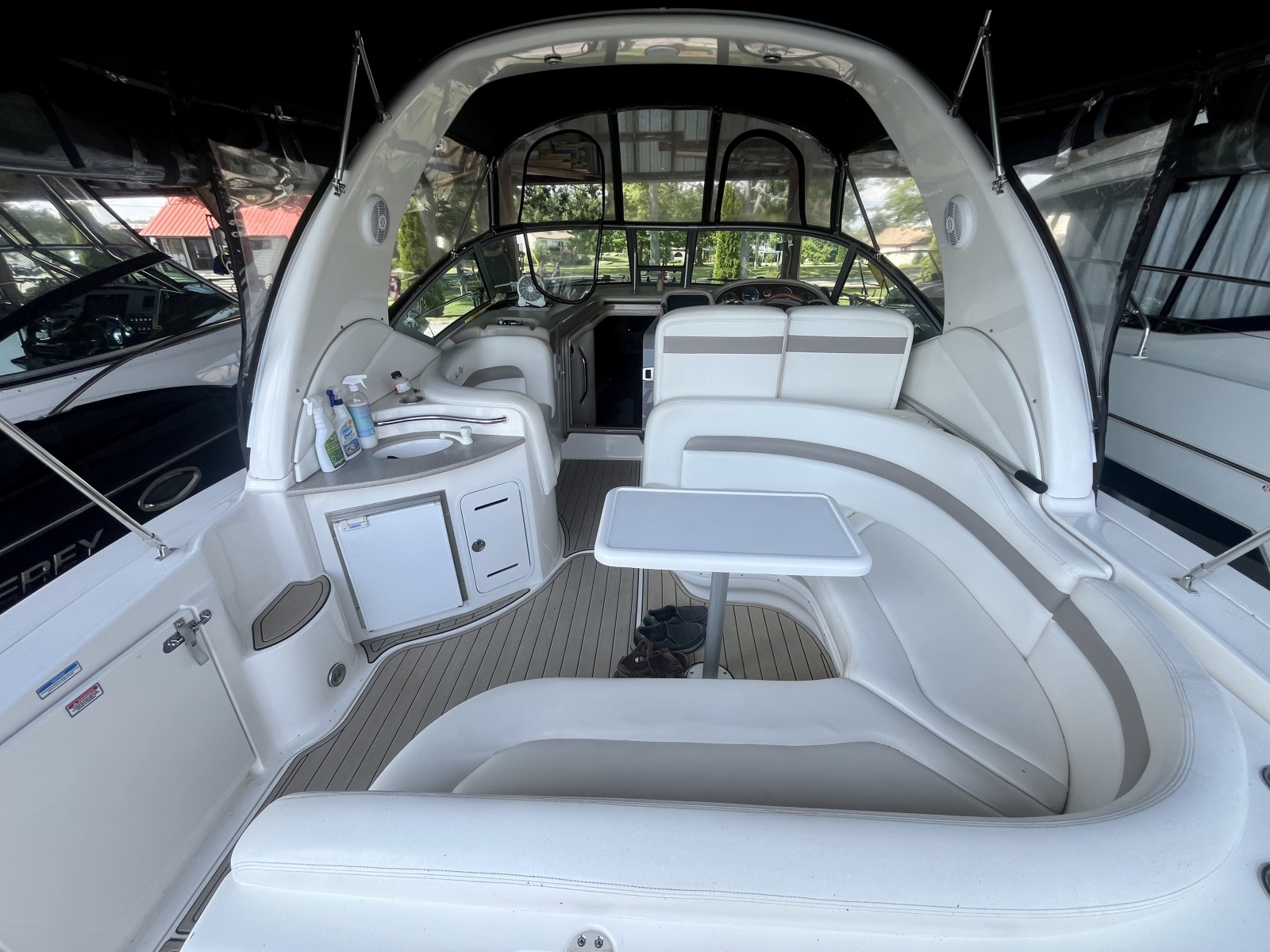 2003 Sea Ray 320 Sundancer