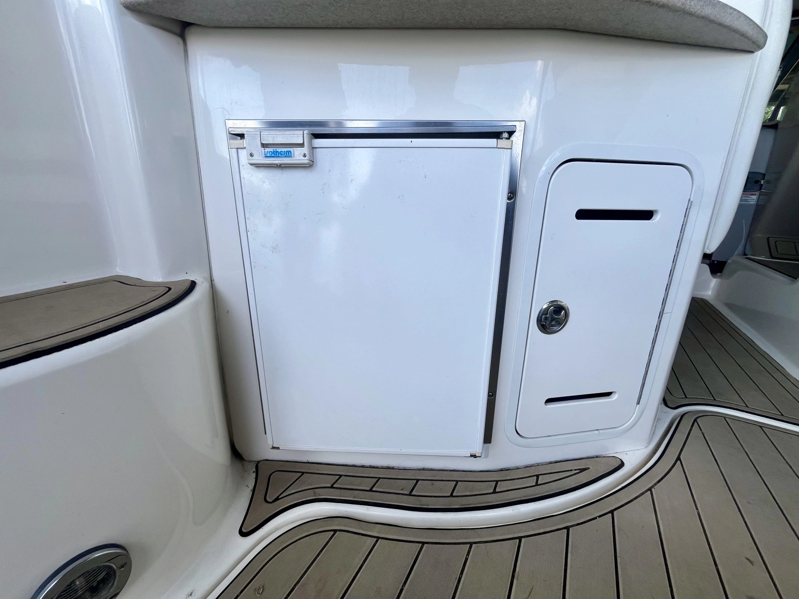 2003 Sea Ray 320 Sundancer