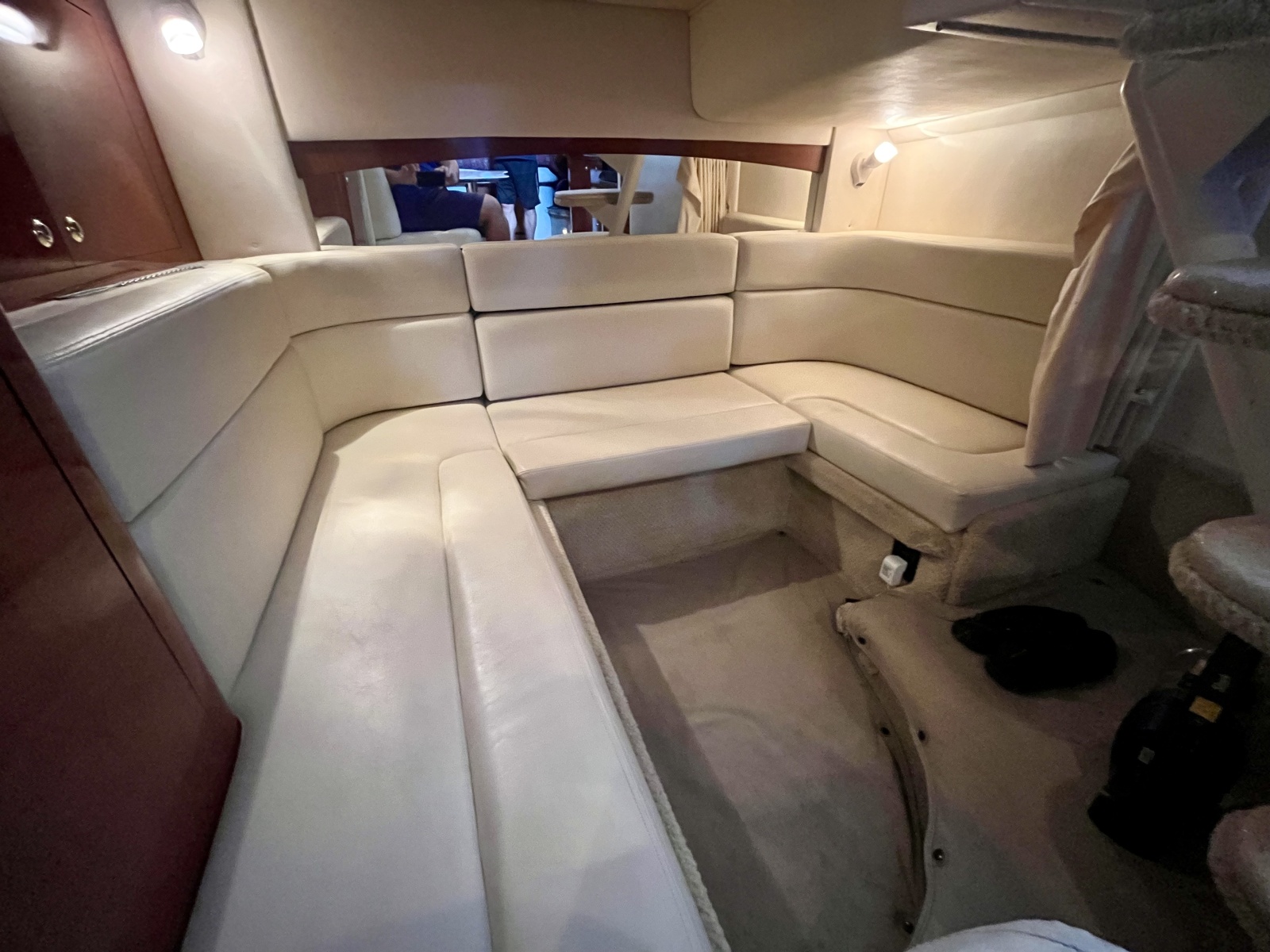 2003 Sea Ray 320 Sundancer