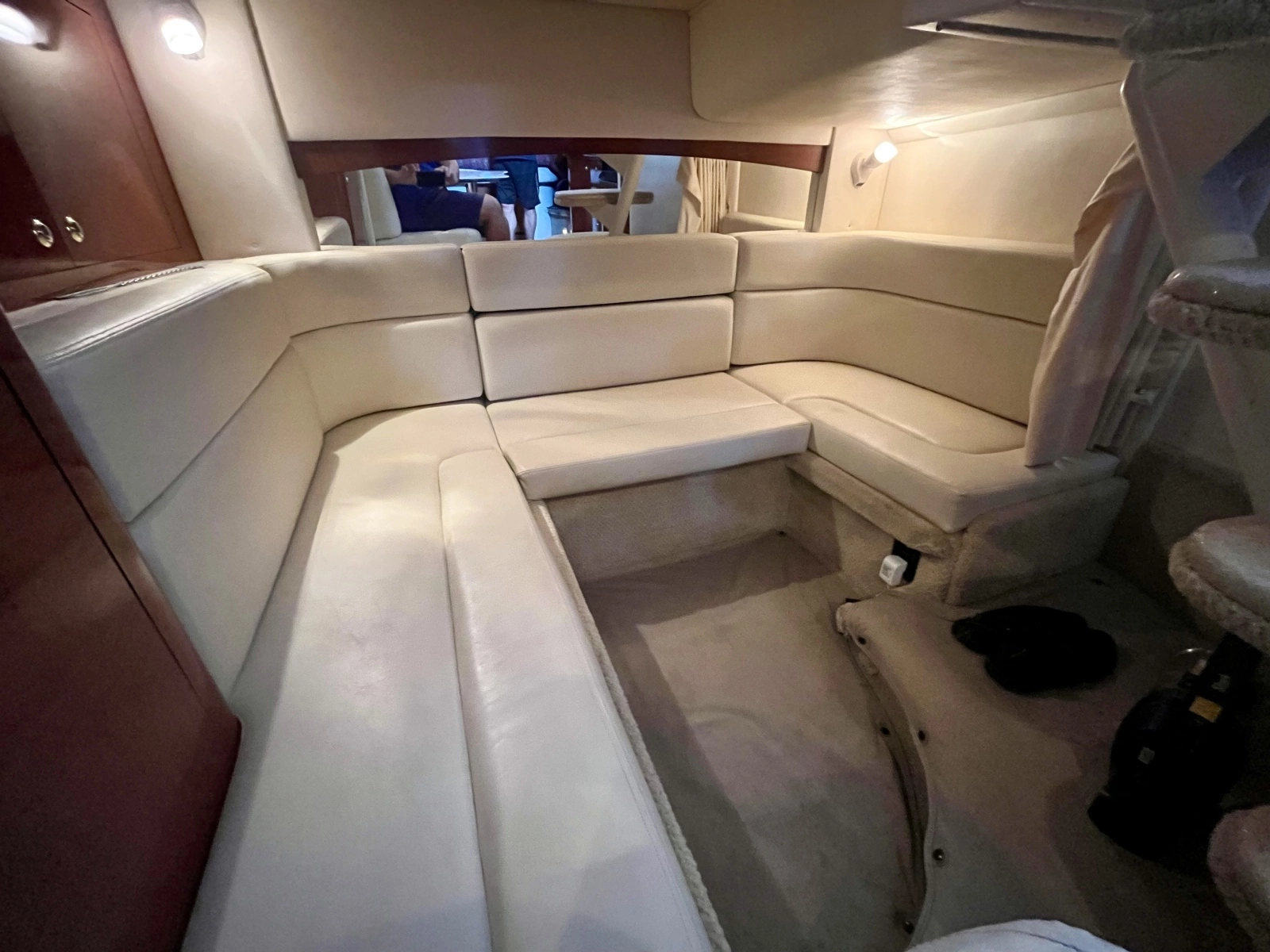 2003 Sea Ray 320 Sundancer