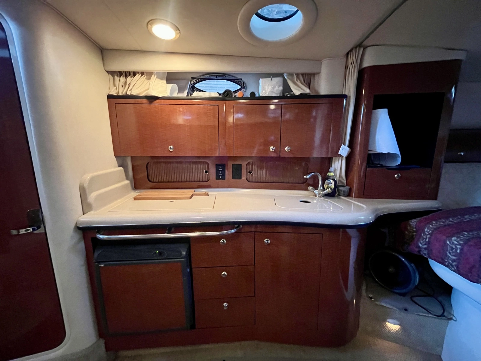 2003 Sea Ray 320 Sundancer