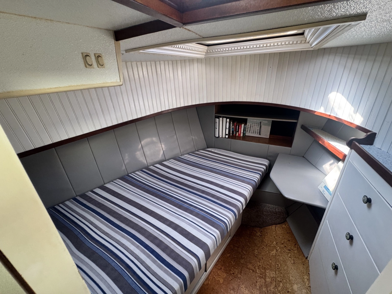 2001 Benford Fantail