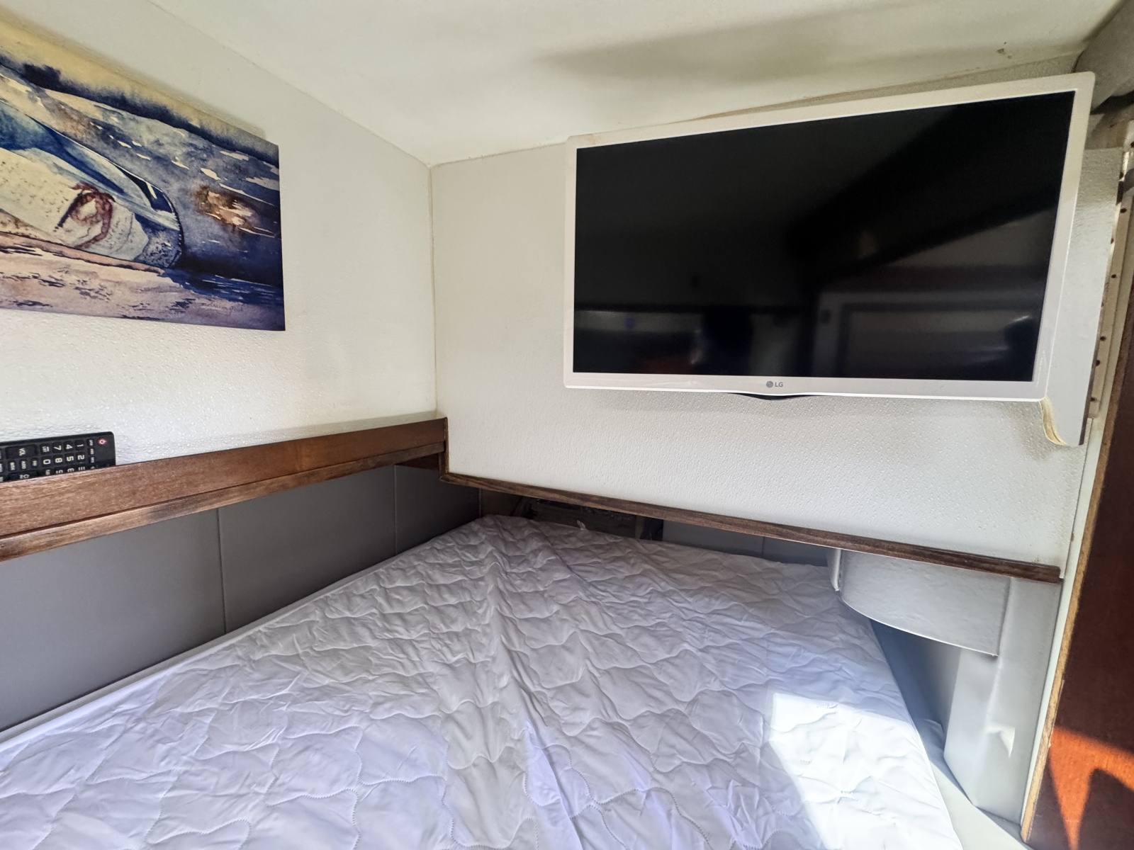 2001 Benford Fantail