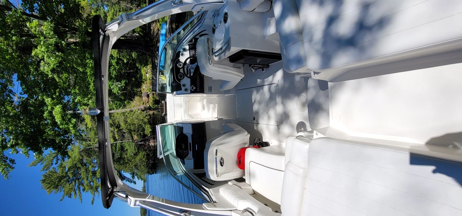 2010 Sea Ray  SLX 250