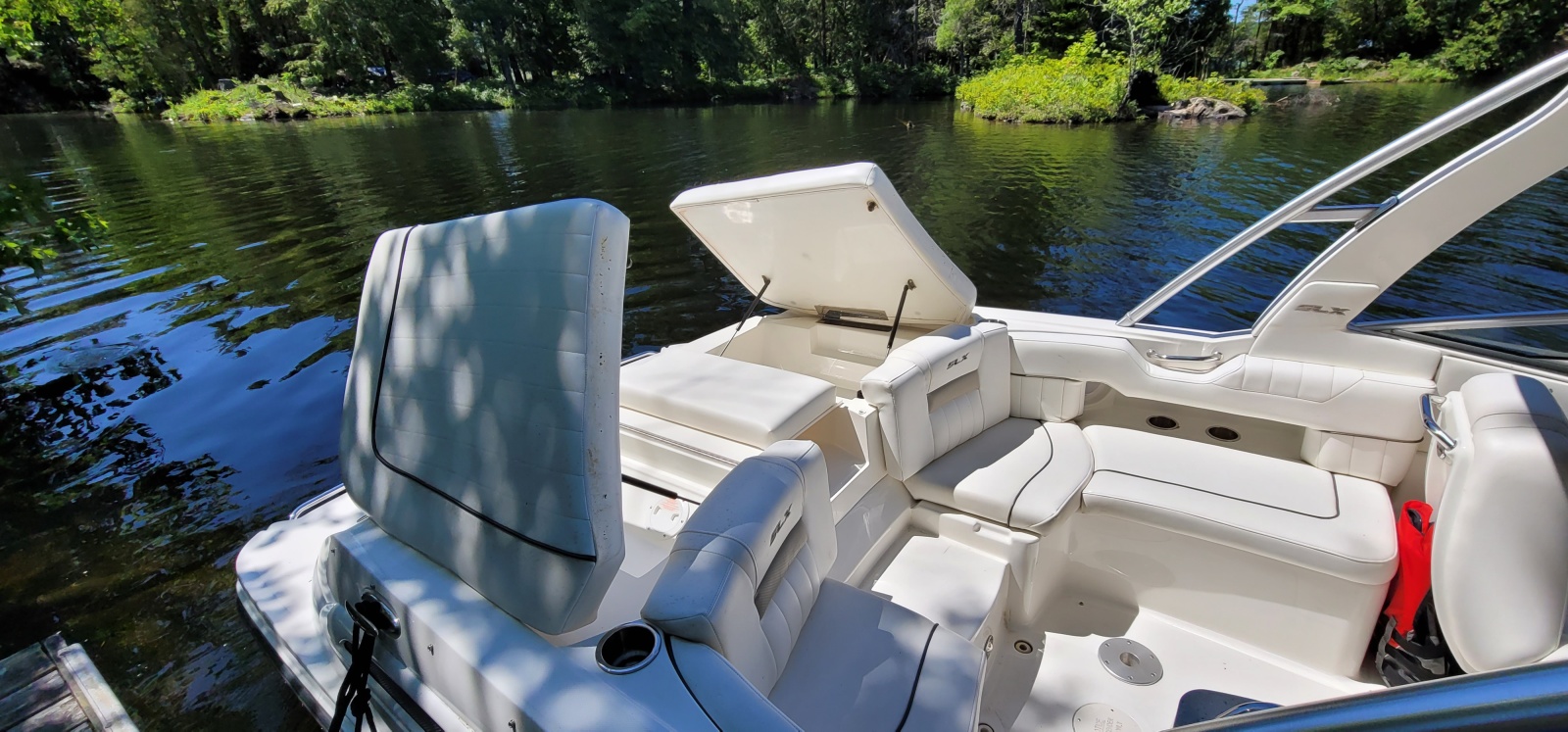2010 Sea Ray  SLX 250