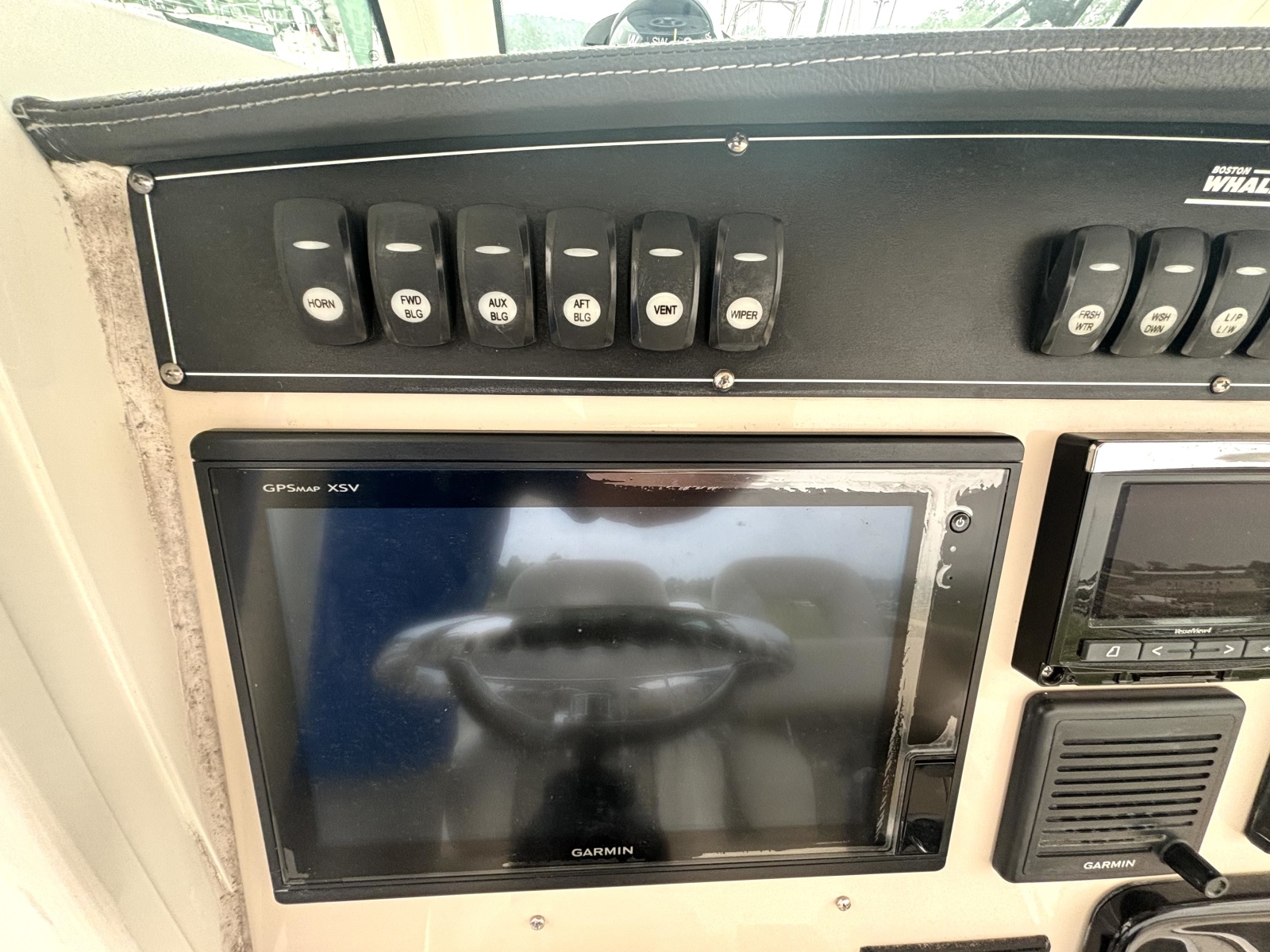 2018 Boston Whaler 280 Outrage