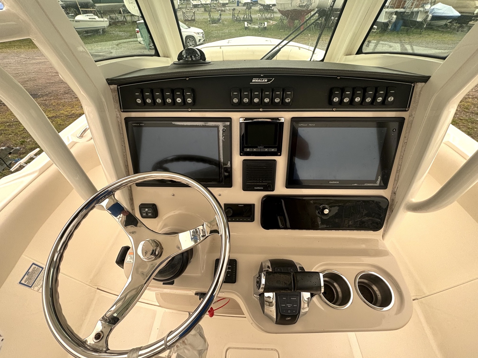 2018 Boston Whaler 280 Outrage