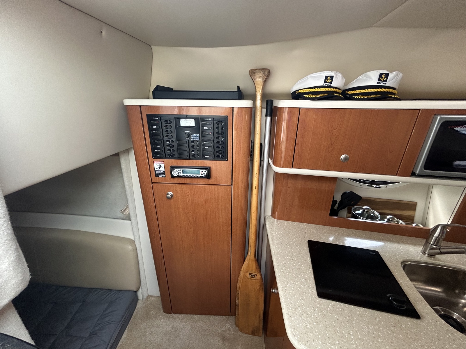2006 Maxum 2700