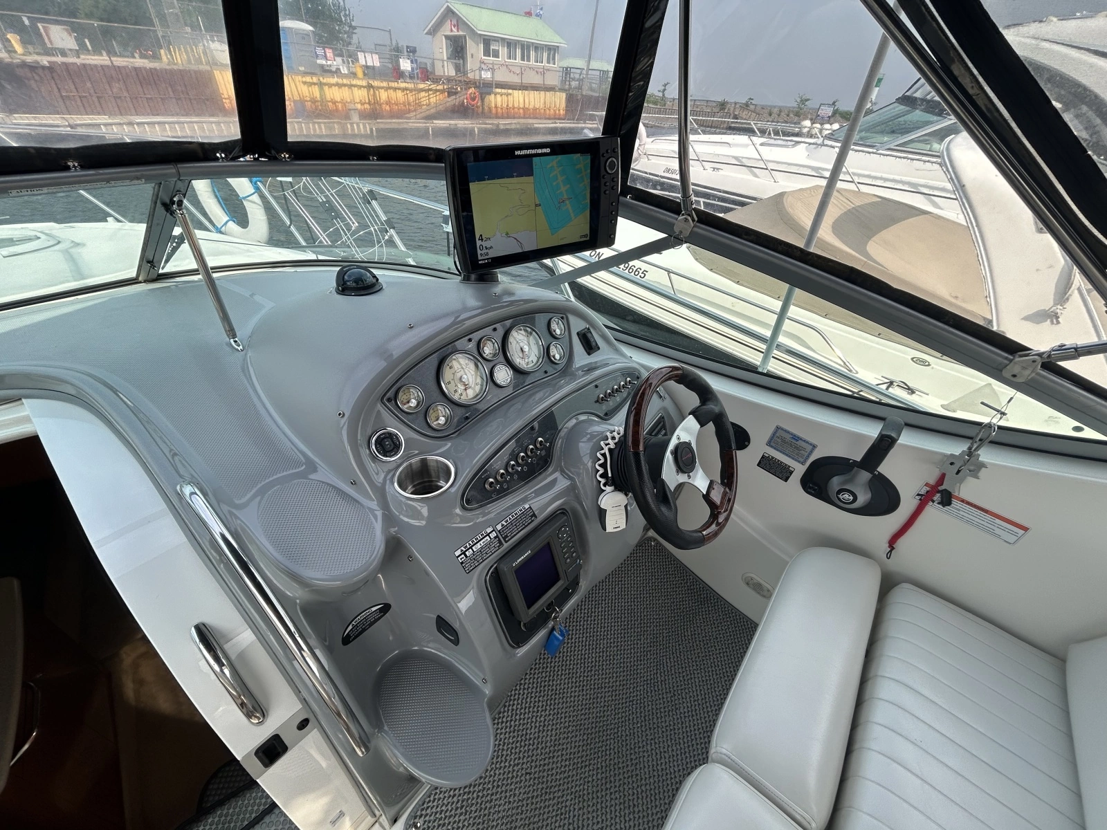 2006 Maxum 2700