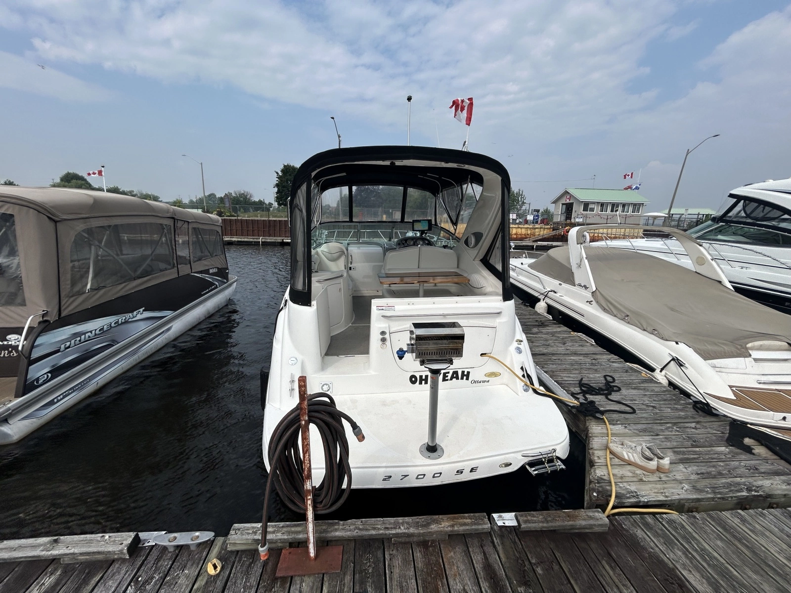 2006 Maxum 2700