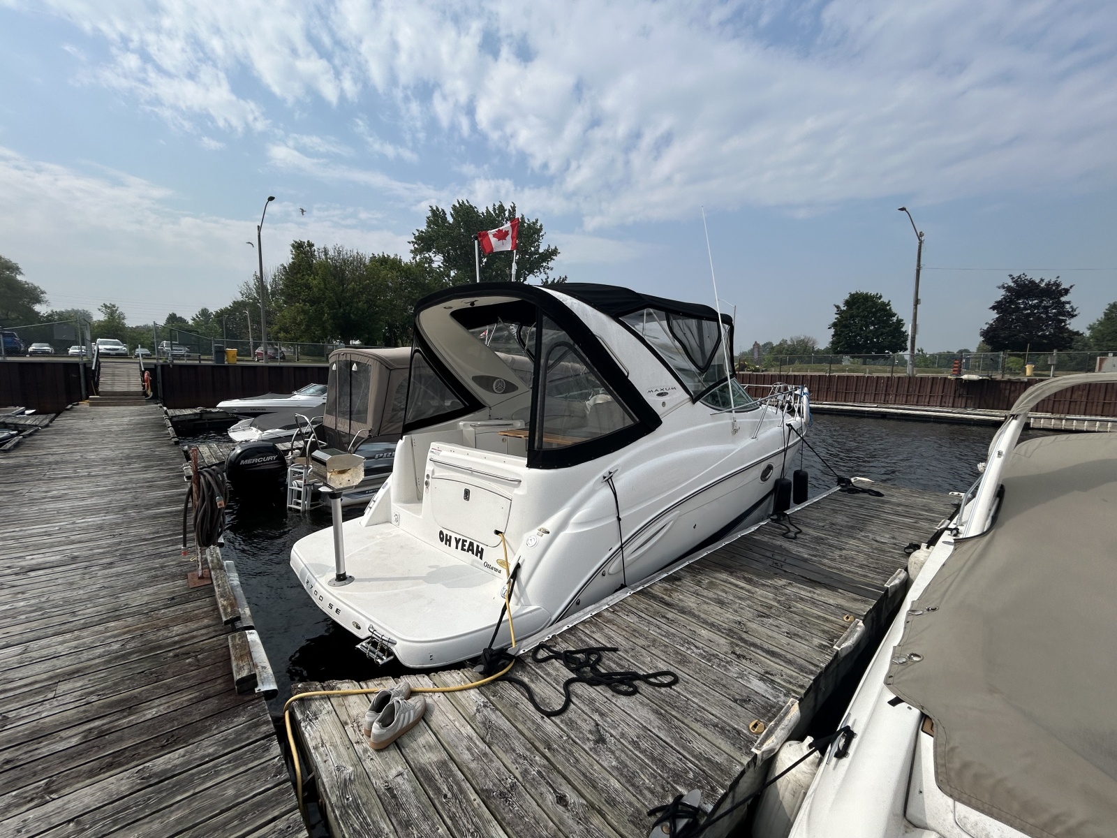 2006 Maxum 2700