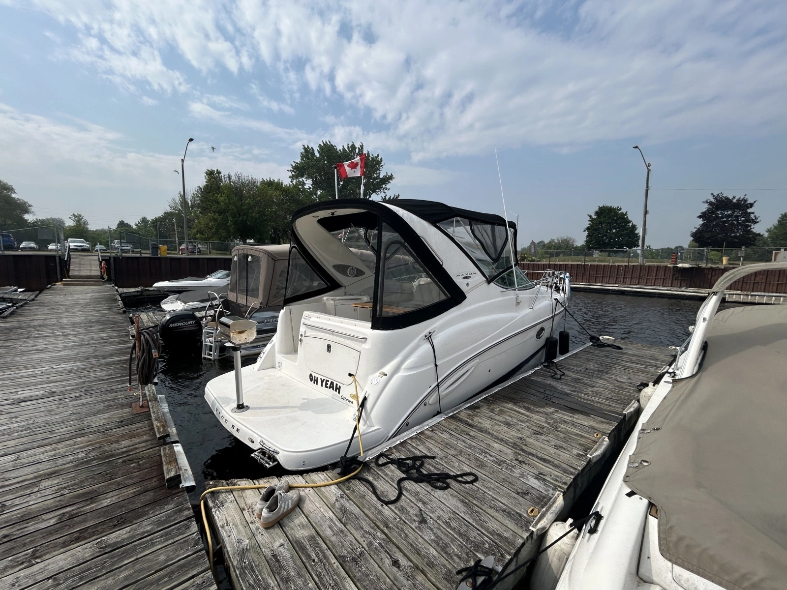 2006 Maxum 2700