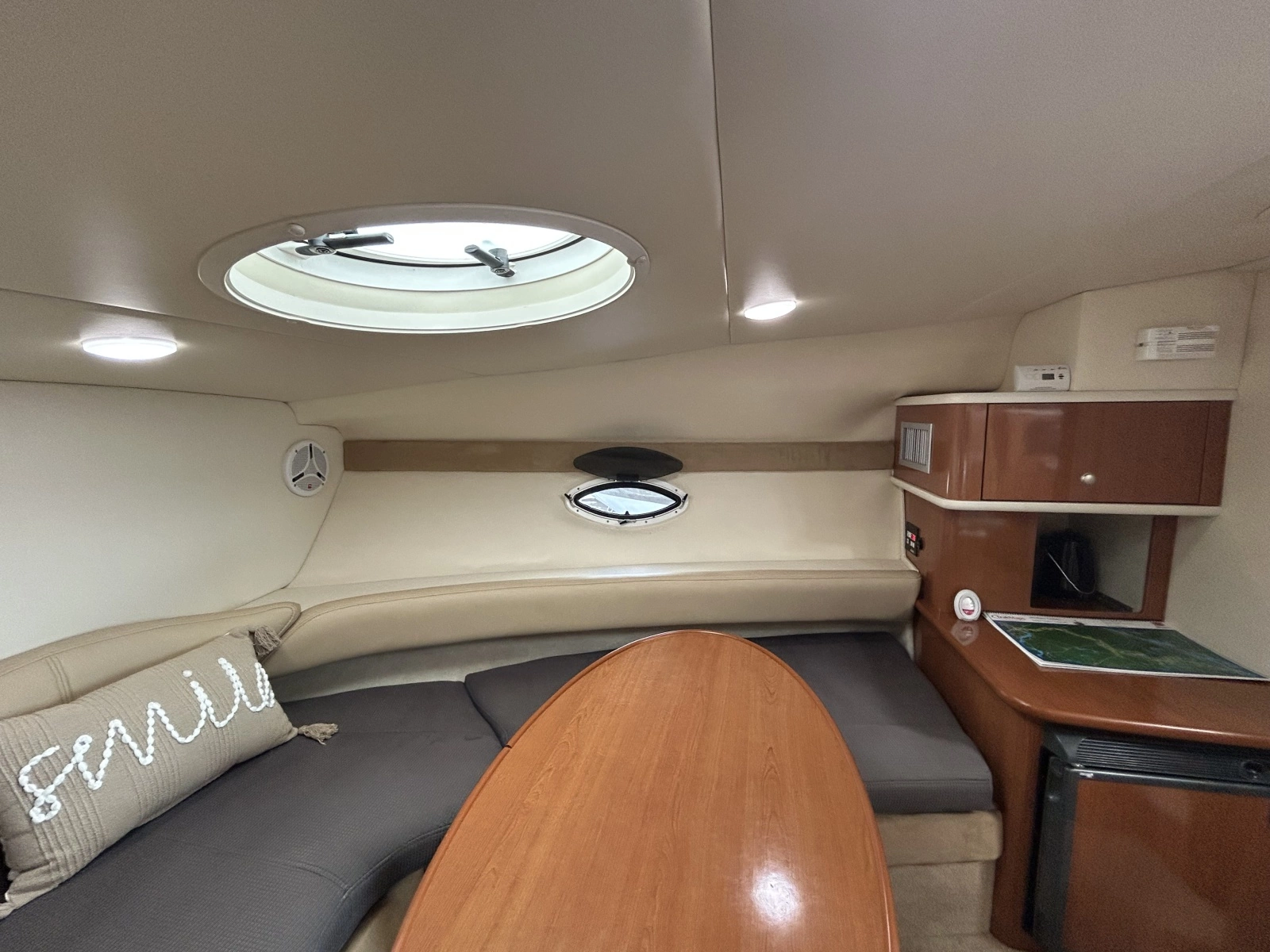 2006 Maxum 2700