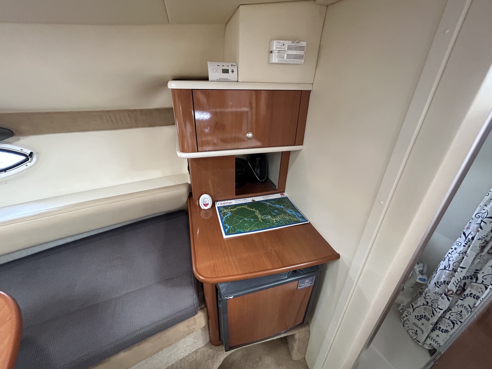 2006 Maxum 2700