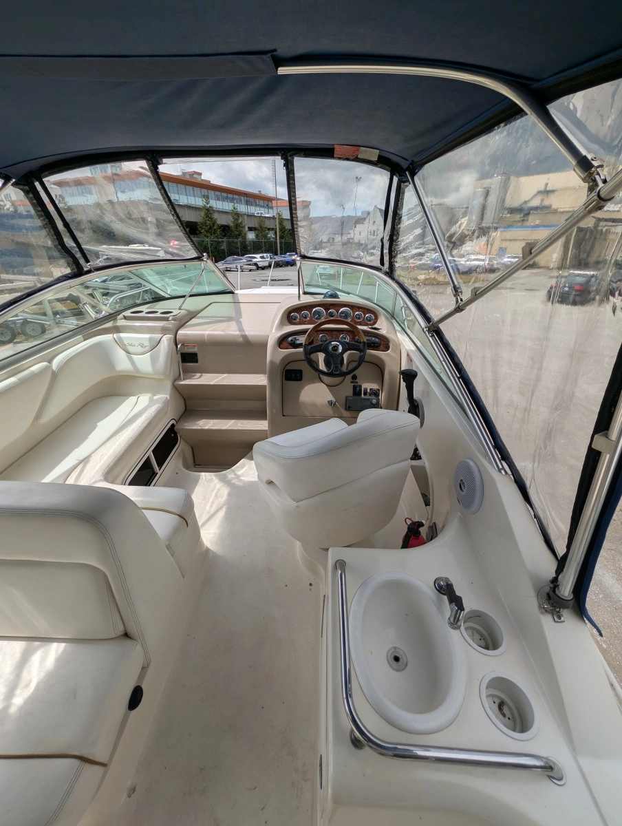 2002 Sea Ray 260 Sundancer