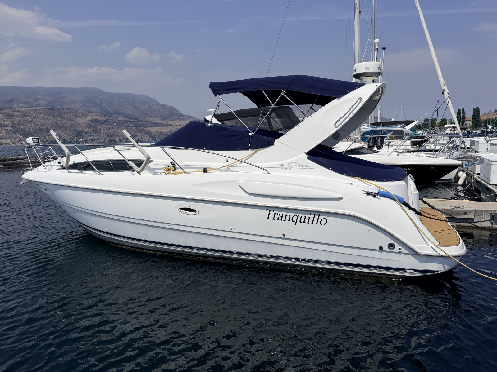 2000 Bayliner 3055 Ciera