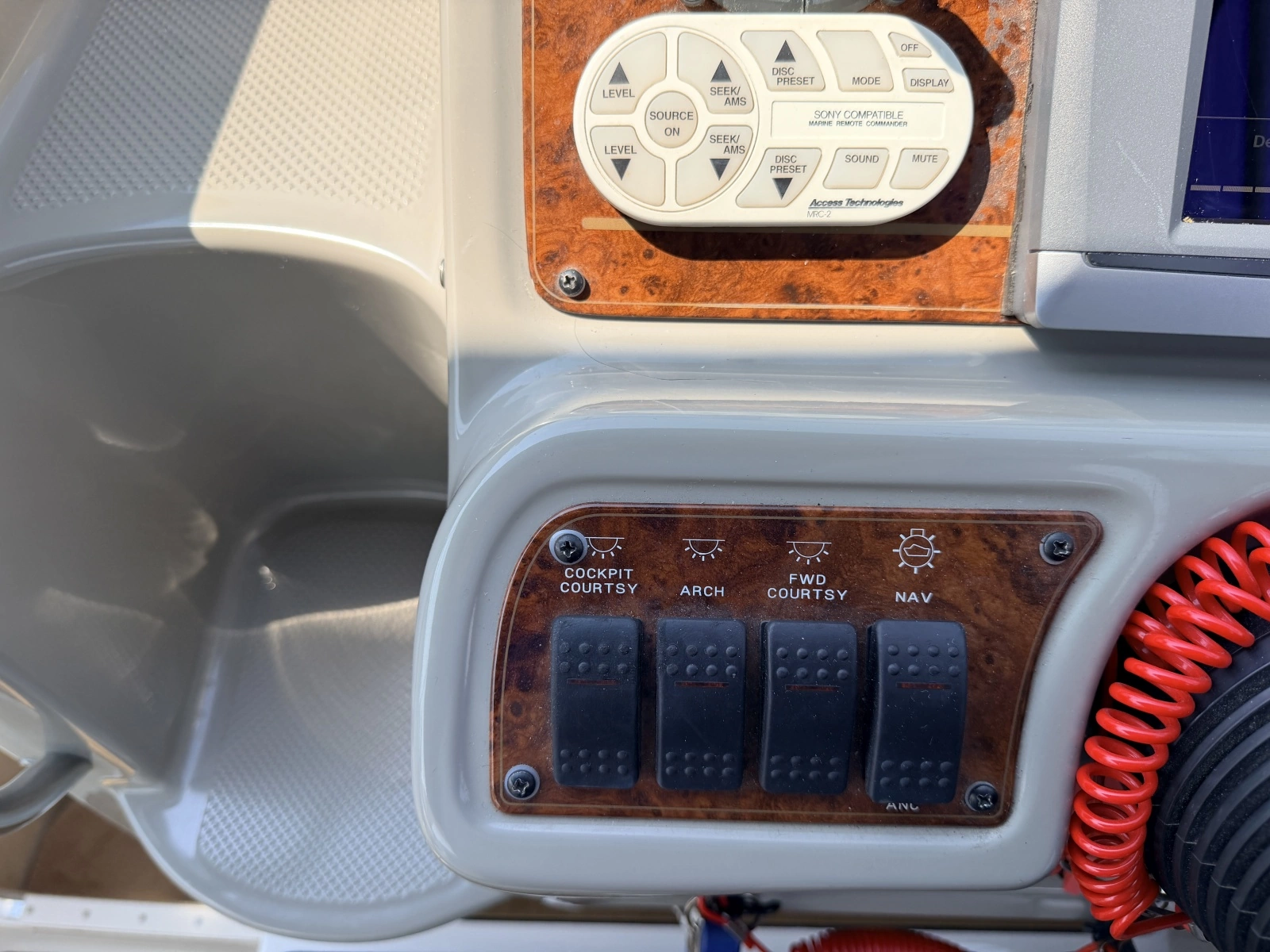 2000 Bayliner 3055 Ciera
