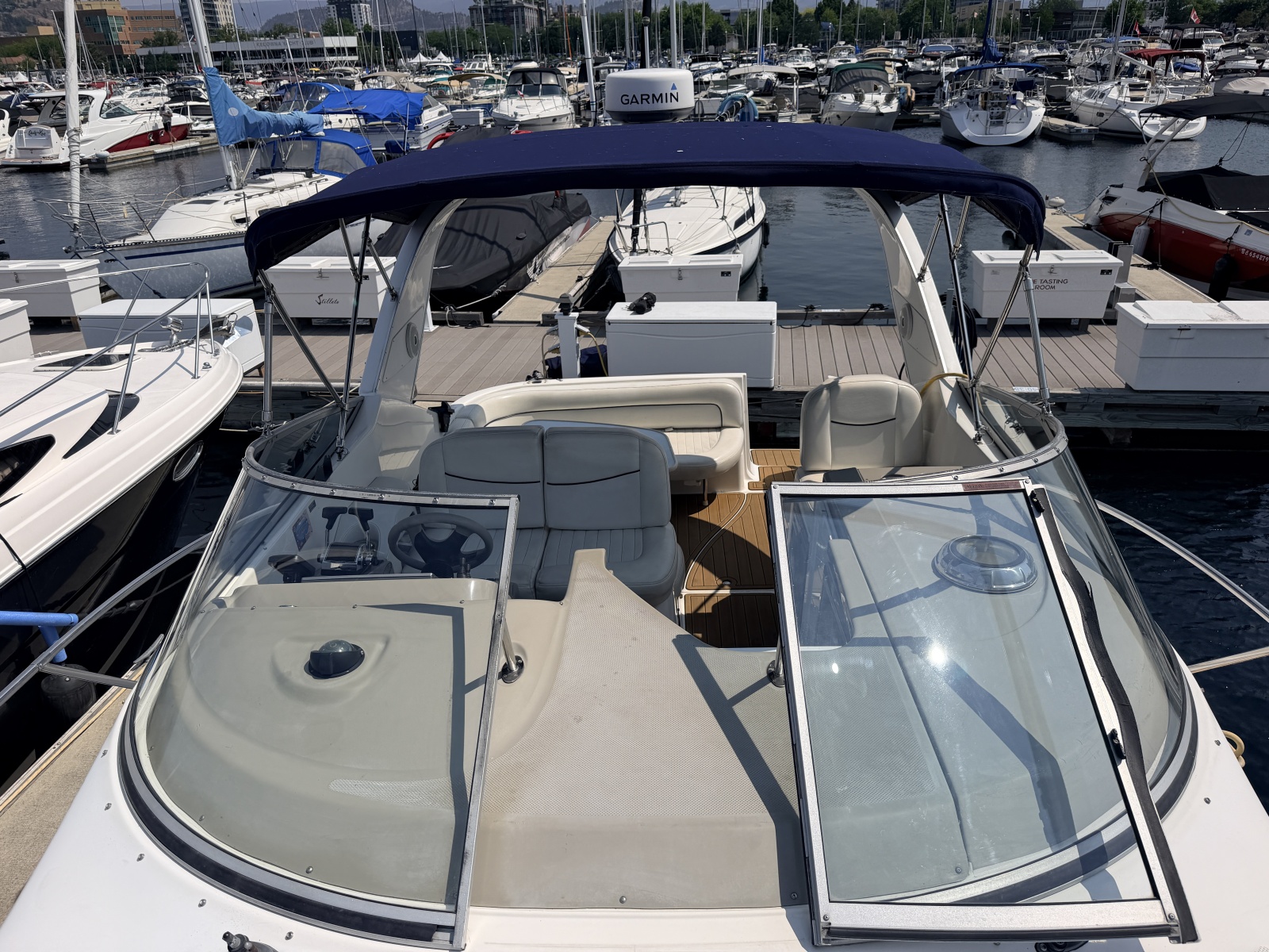 2000 Bayliner 3055 Ciera
