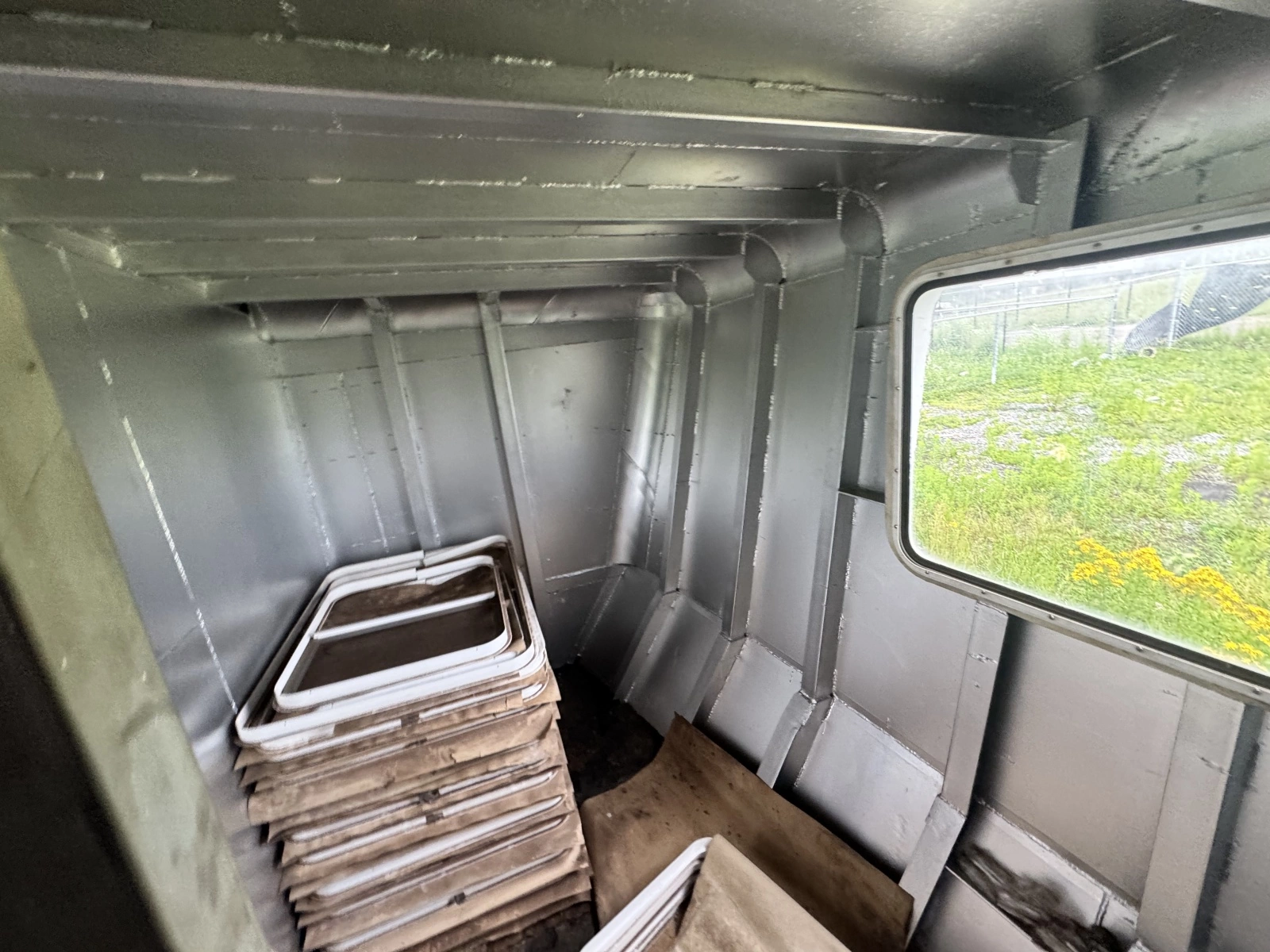 2001 Borealis 84' Custom