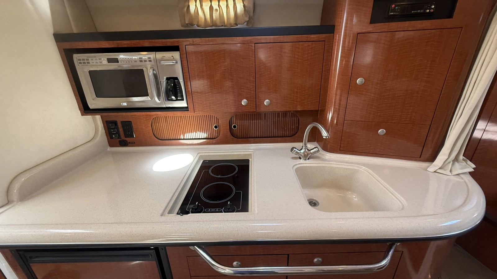 2005 Sea Ray 340 Sundancer