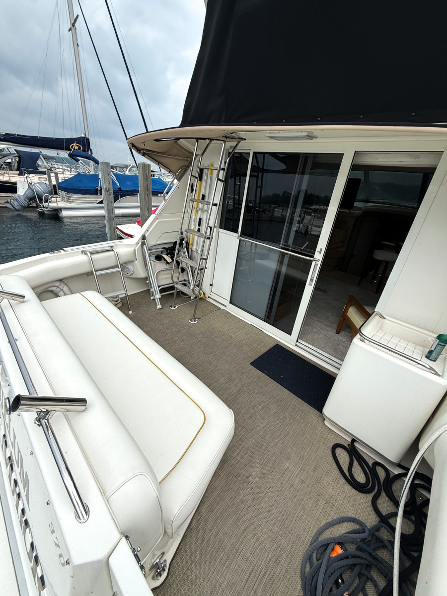 1996 Sea Ray 370 Sedan Bridge 37
