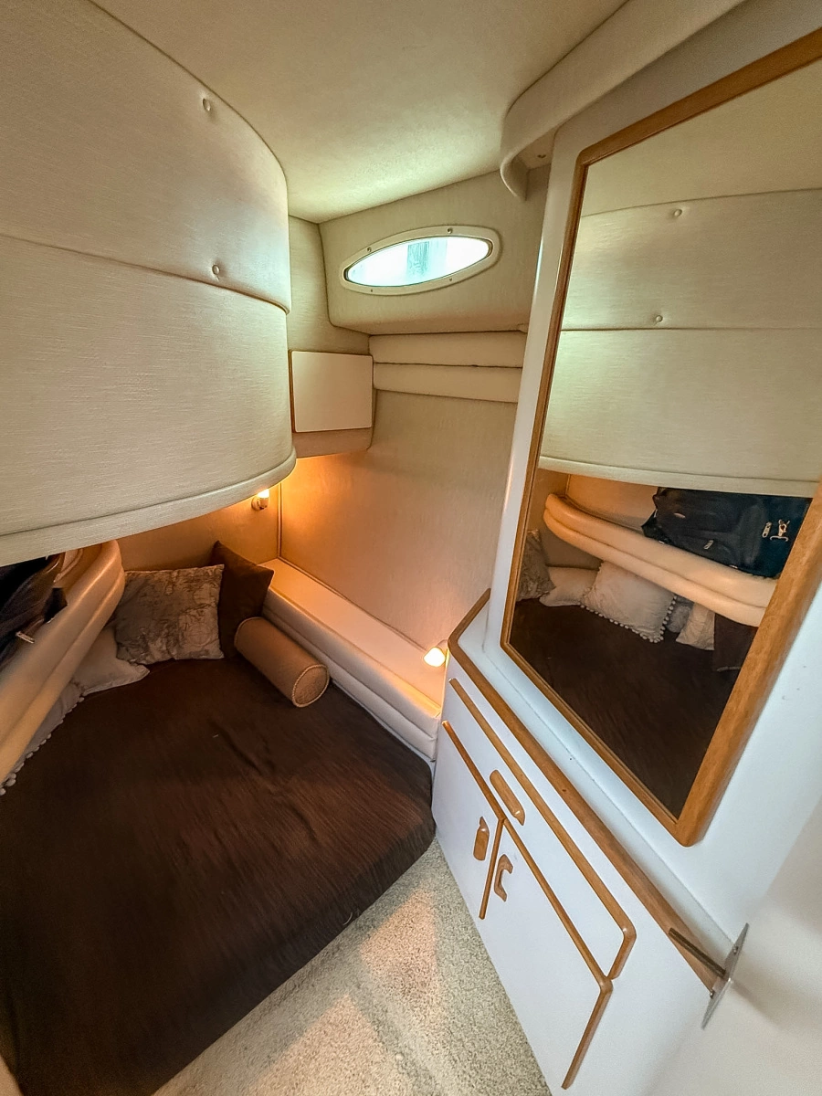 1996 Sea Ray 370 Sedan Bridge 37