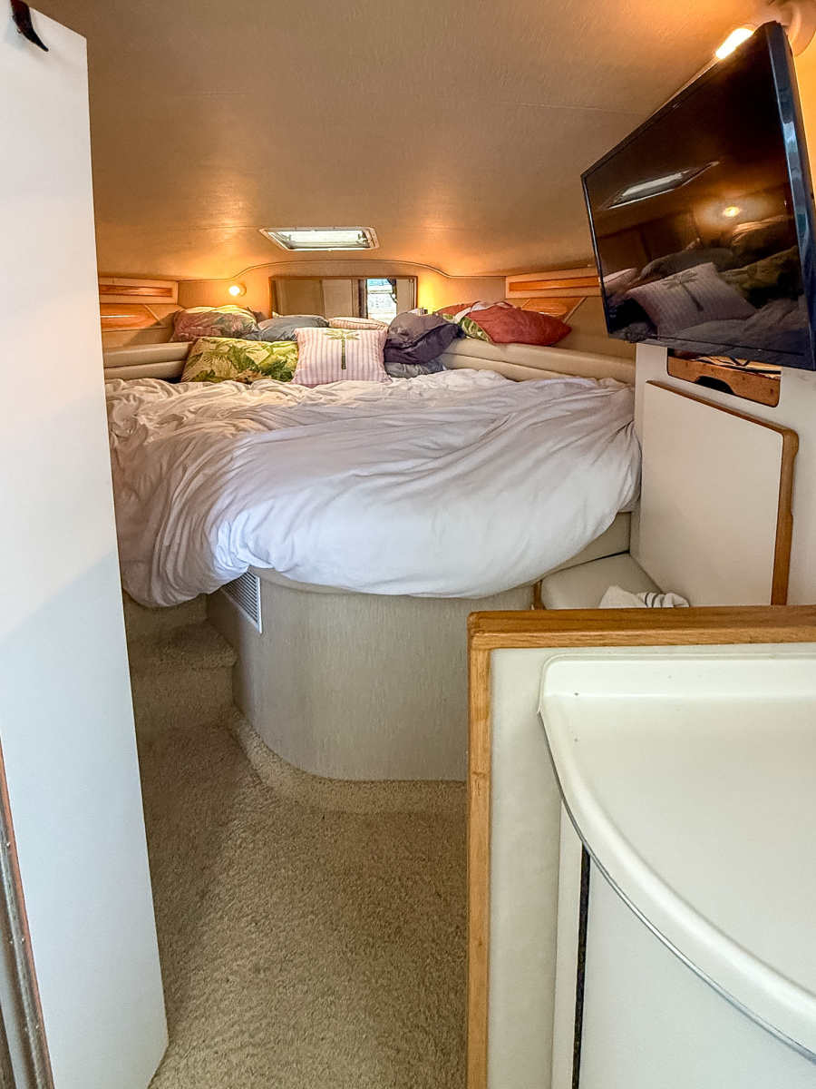 1996 Sea Ray 370 Sedan Bridge 37