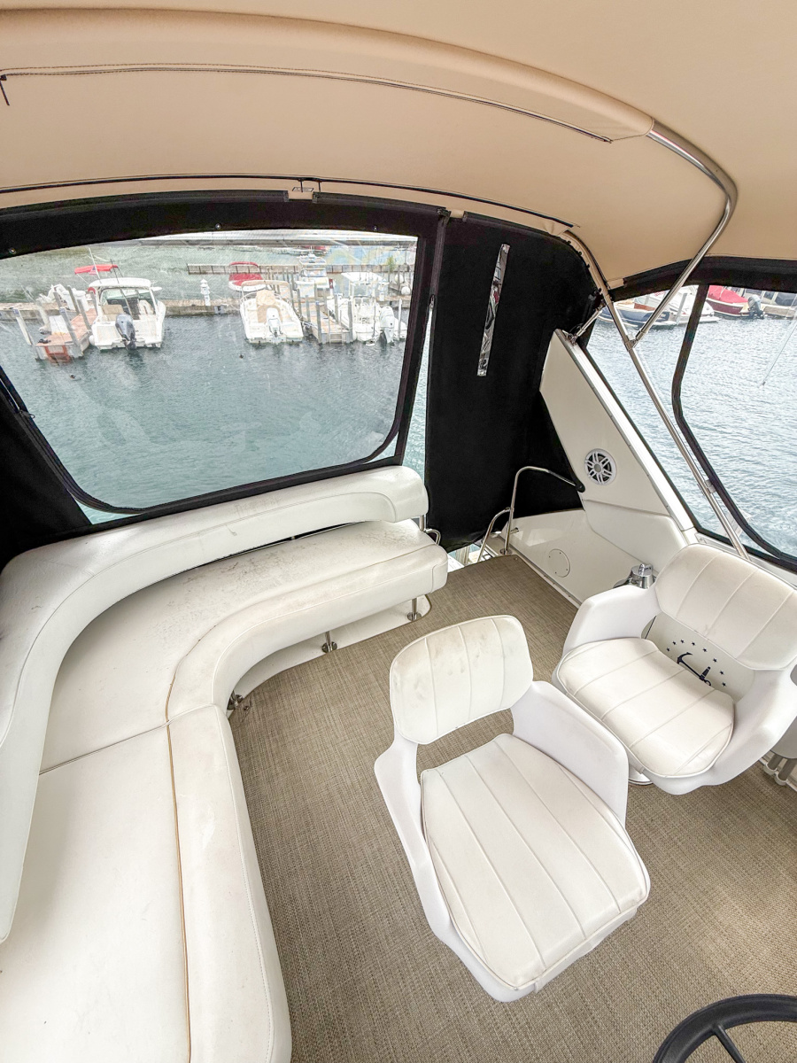 1996 Sea Ray 370 Sedan Bridge 37