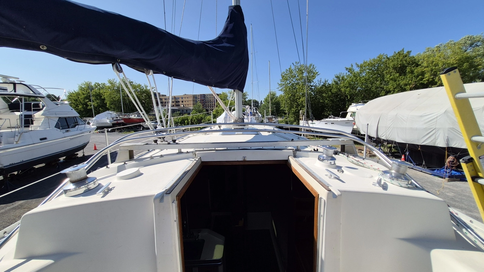 1981 Canadian Sailcraft  CS 36
