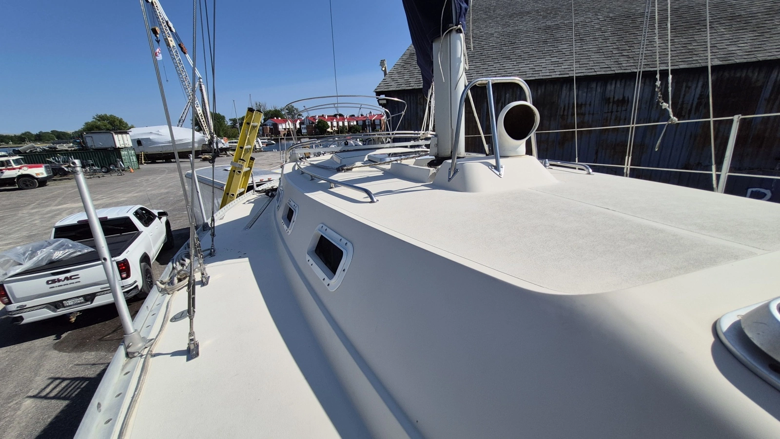 1981 Canadian Sailcraft  CS 36
