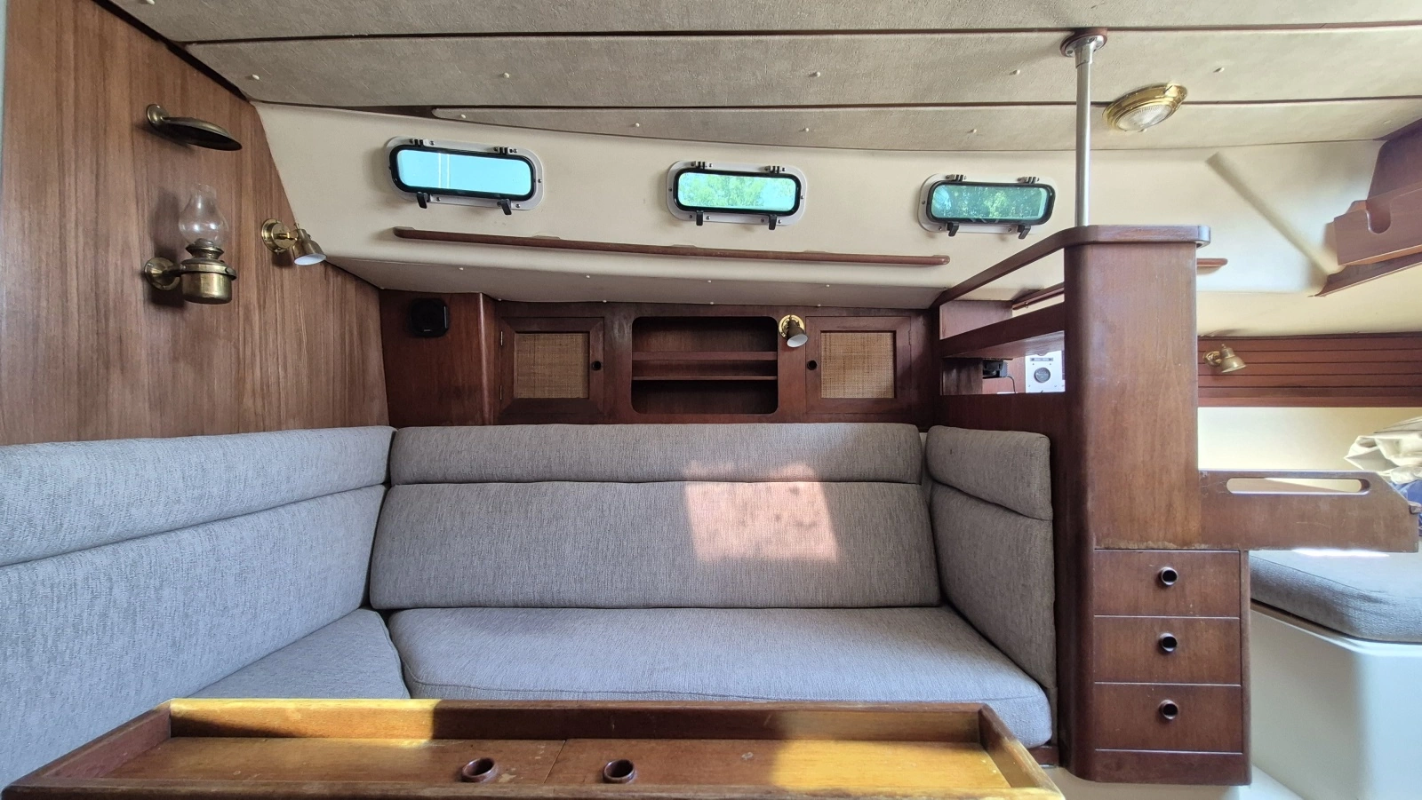 1981 Canadian Sailcraft  CS 36