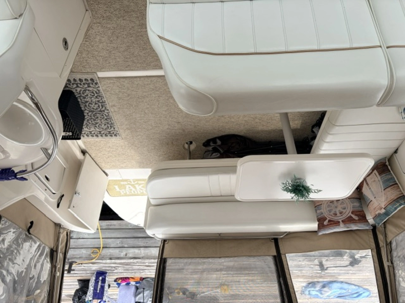 1997 Sea Ray Sundancer 330