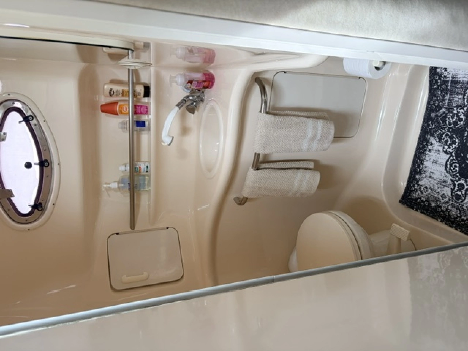 1997 Sea Ray Sundancer 330
