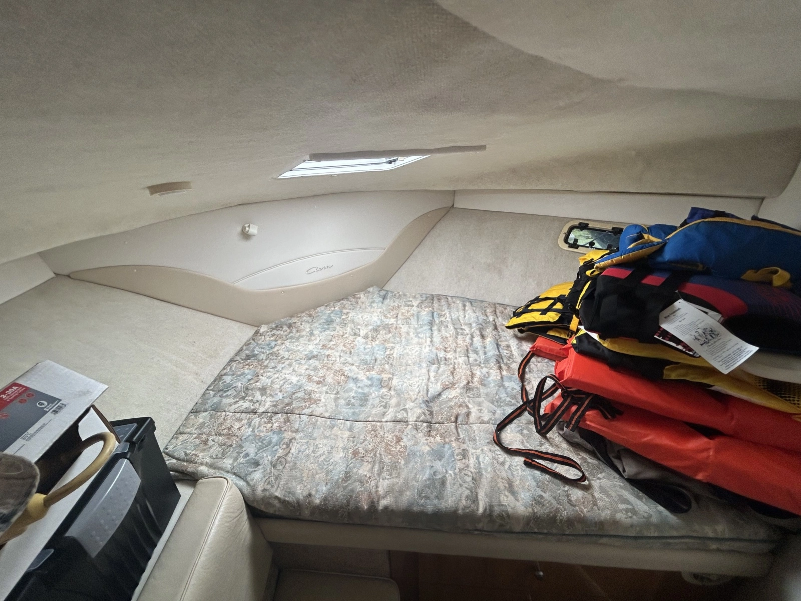 2001 Bayliner  3258