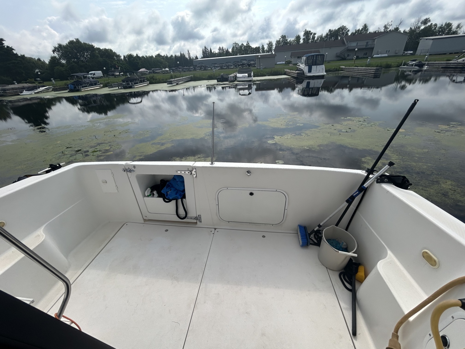 2001 Bayliner  3258