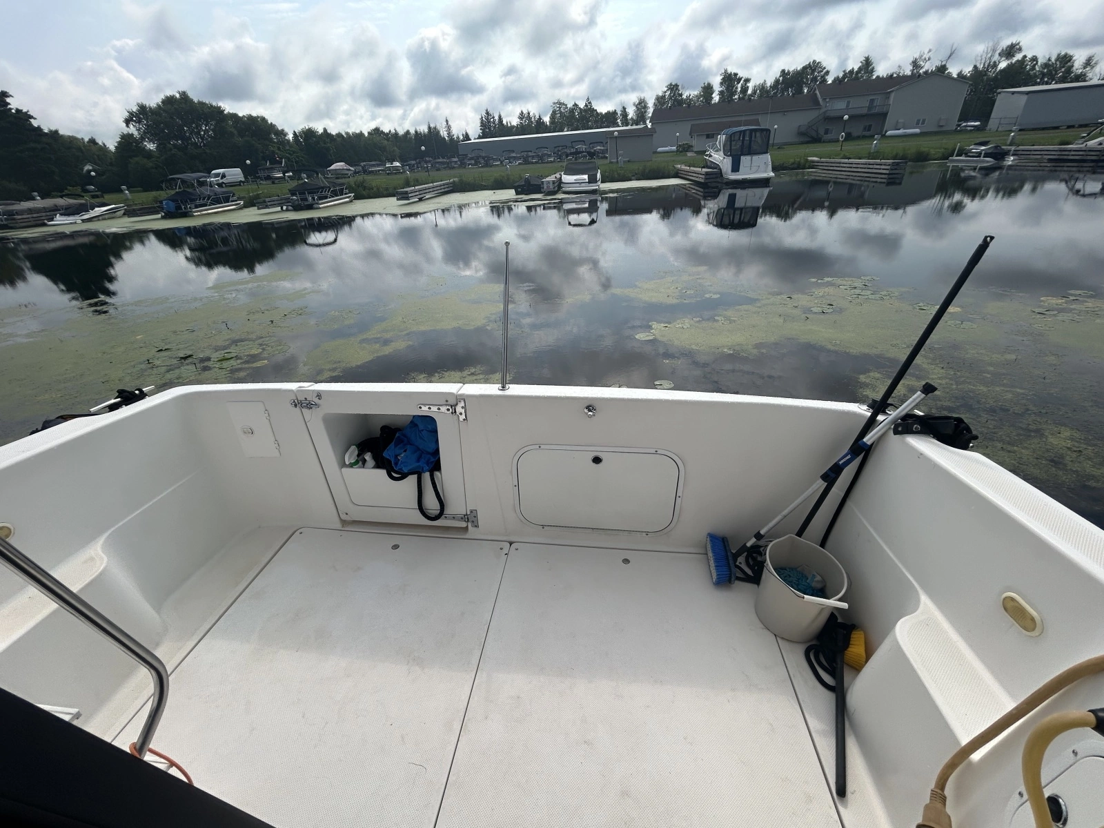 2001 Bayliner  3258