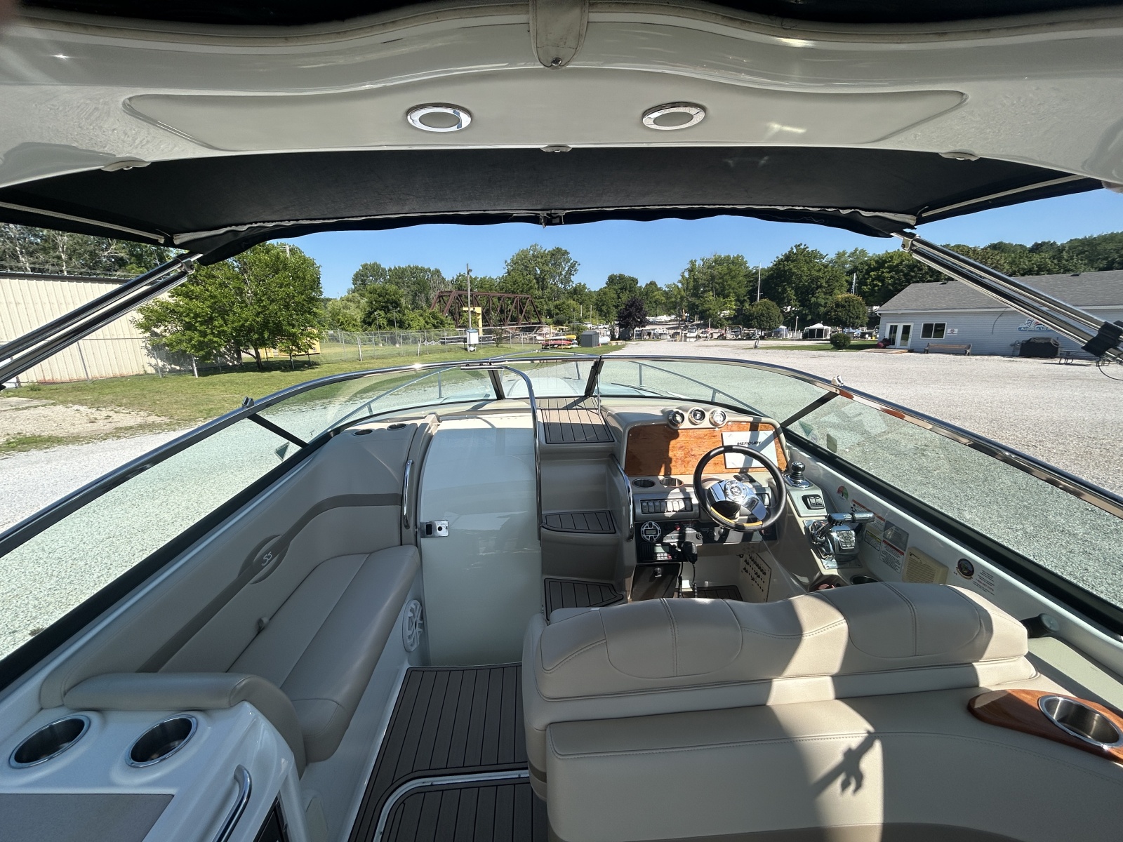 2011 Formula 310 Sun Sport