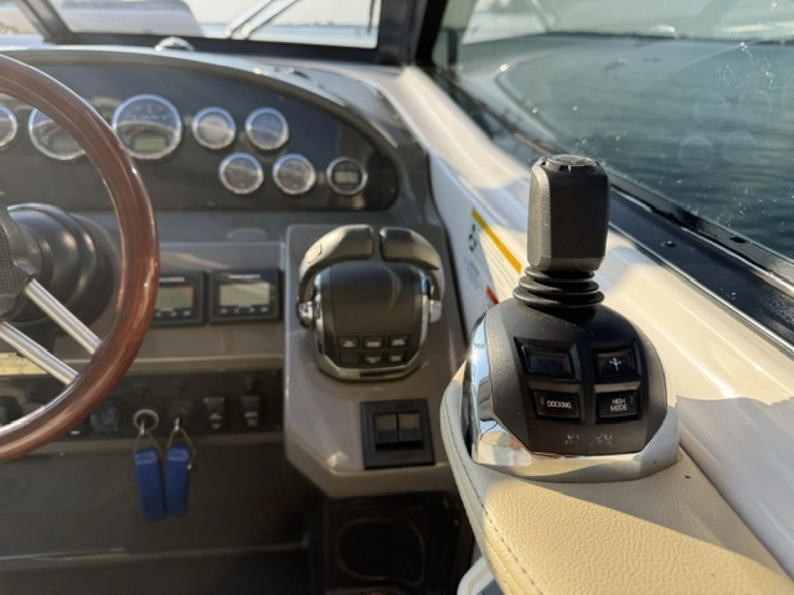 2012 Regal 35 SC Sport Coupe