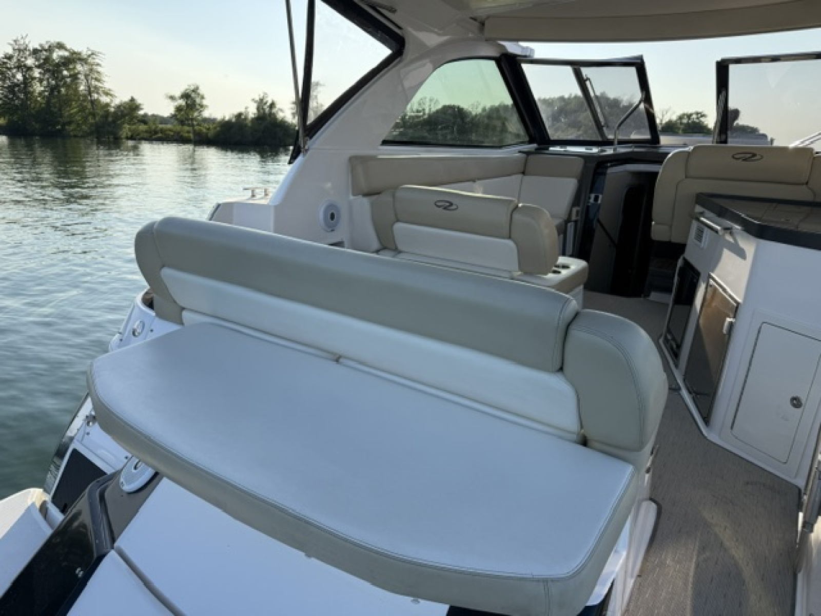 2012 Regal 35 SC Sport Coupe