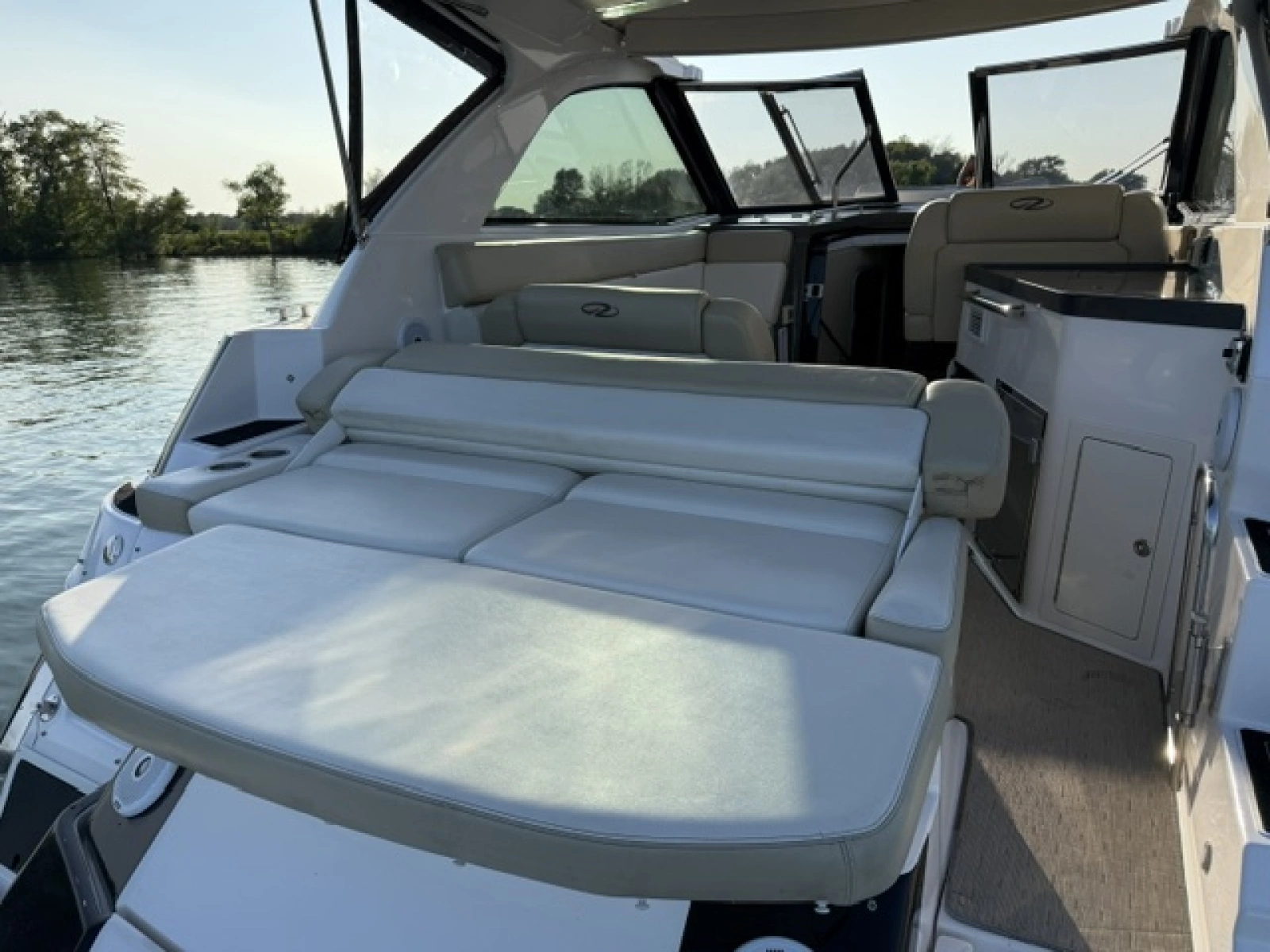 2012 Regal 35 SC Sport Coupe
