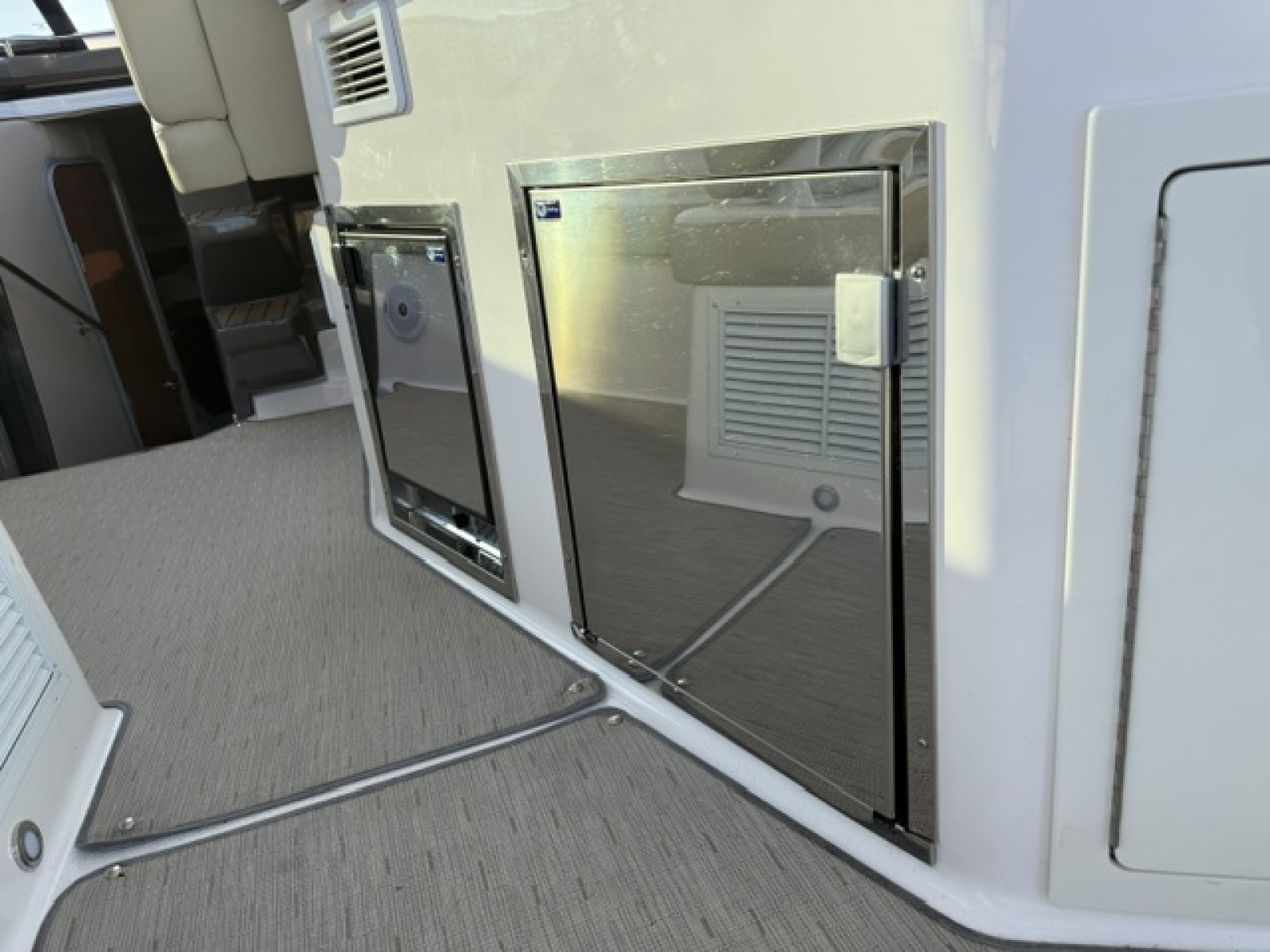 2012 Regal 35 SC Sport Coupe