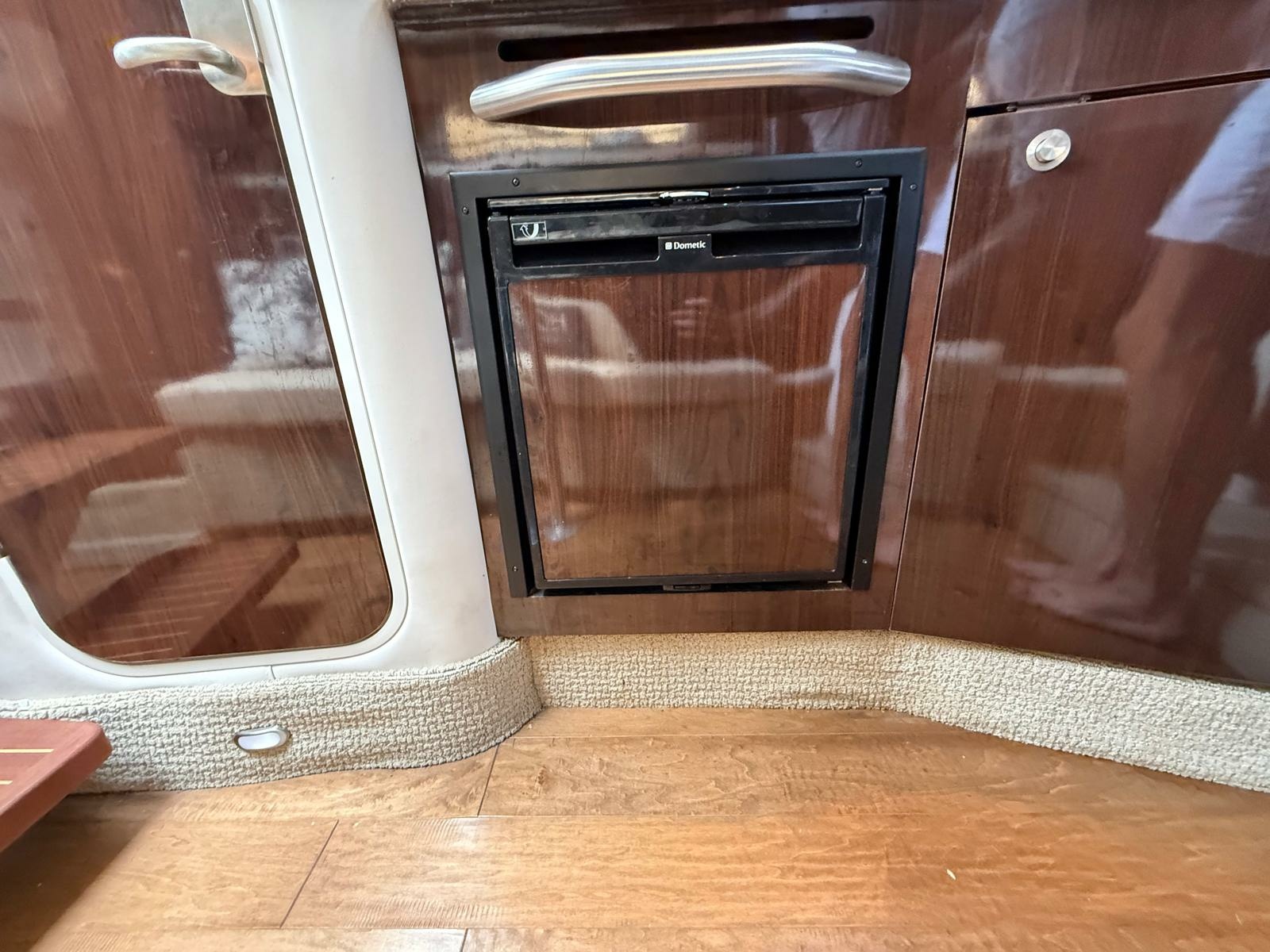 2015 Sea Ray 330 Sundancer
