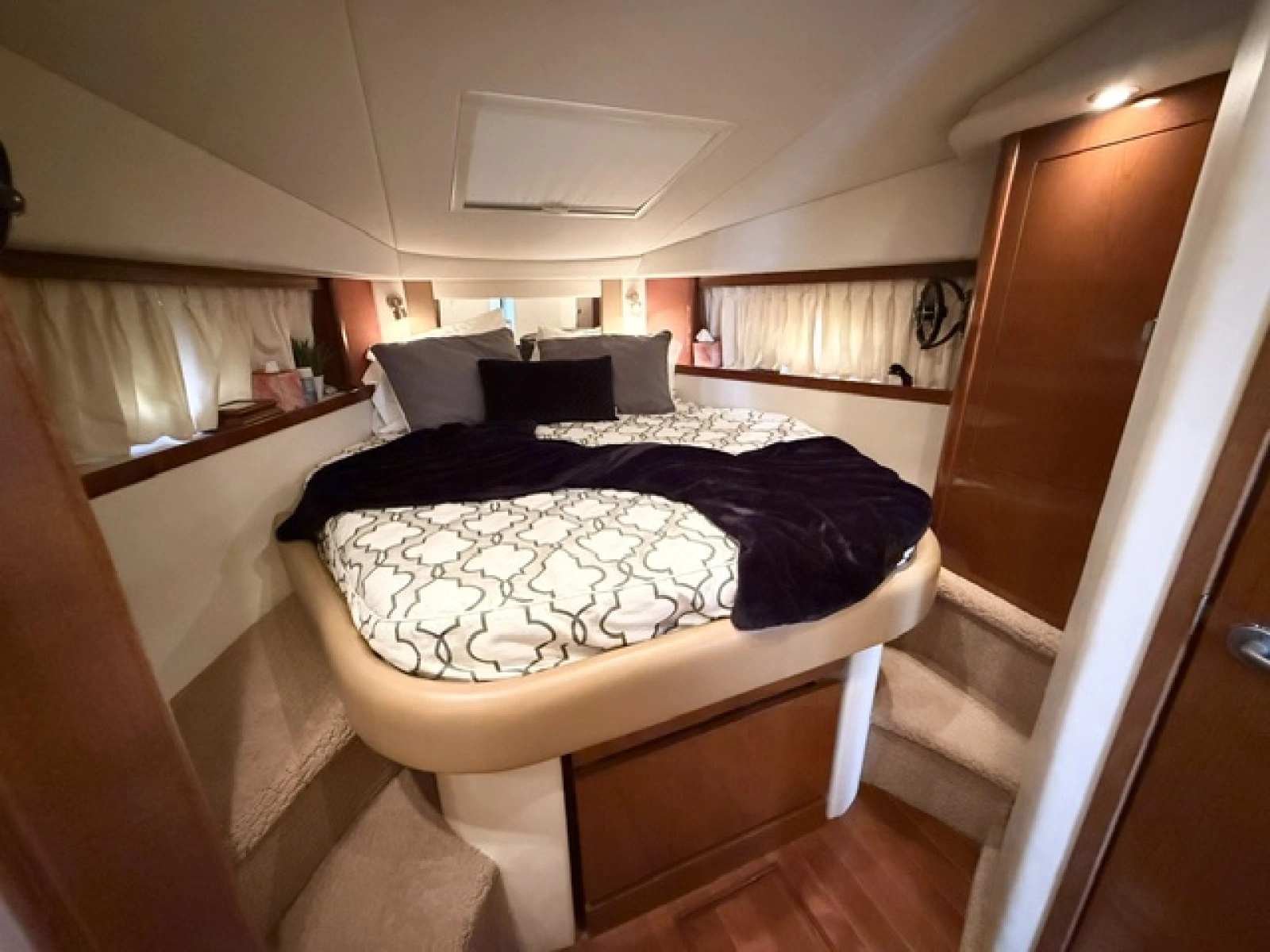2008 Sea Ray 38 Sundancer