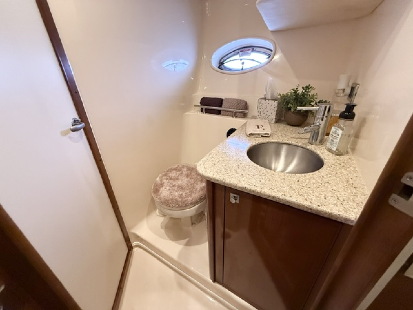 2008 Sea Ray 38 Sundancer