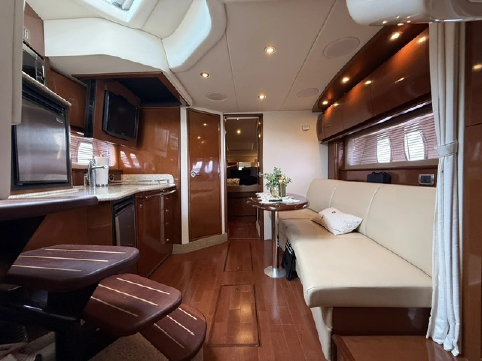 2008 Sea Ray 38 Sundancer