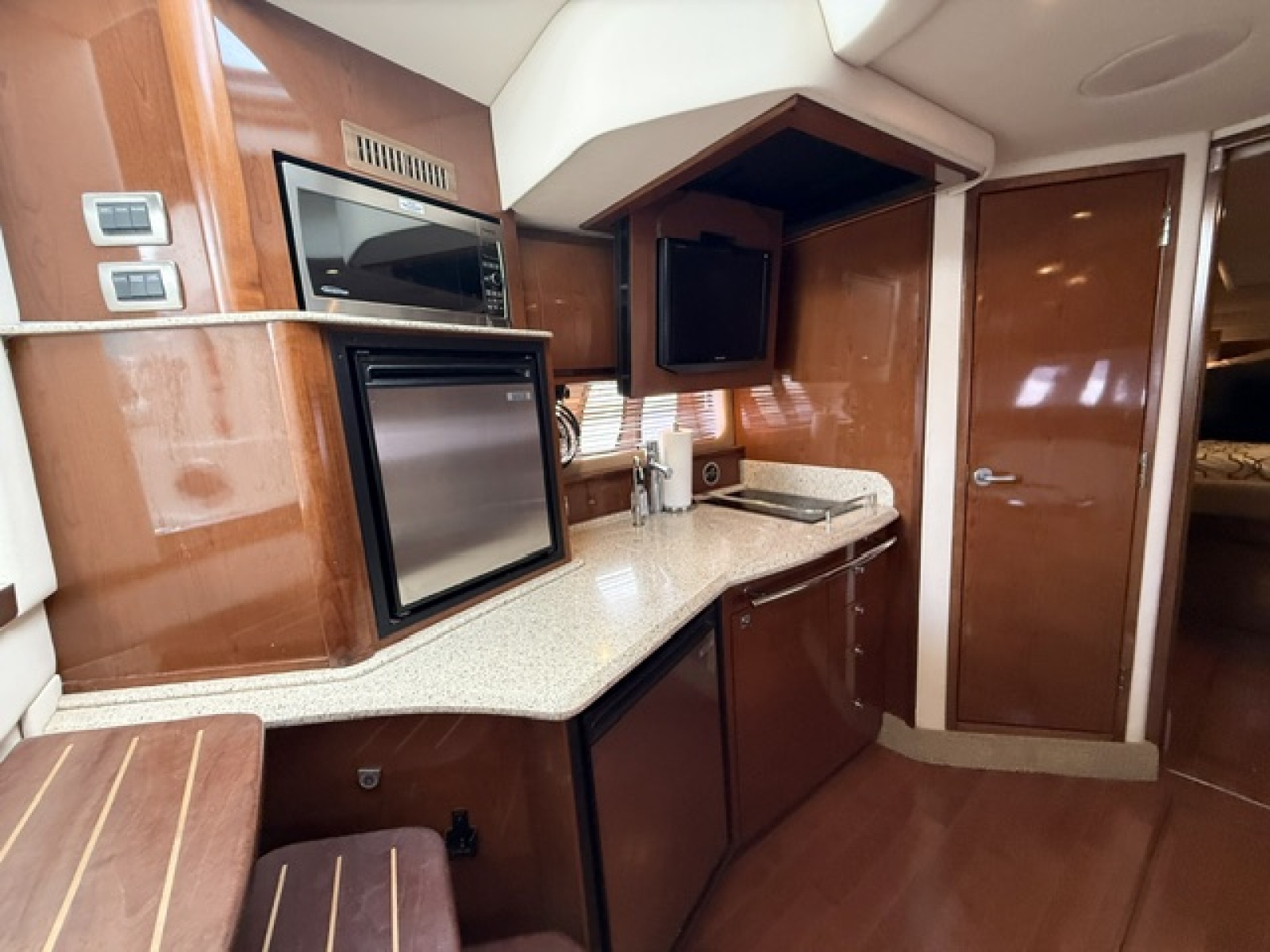 2008 Sea Ray 38 Sundancer