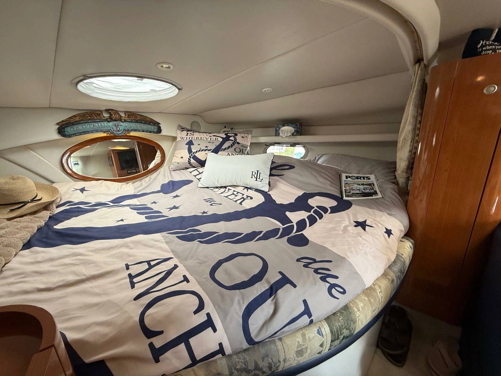2001 Four Winns  328 Vista
