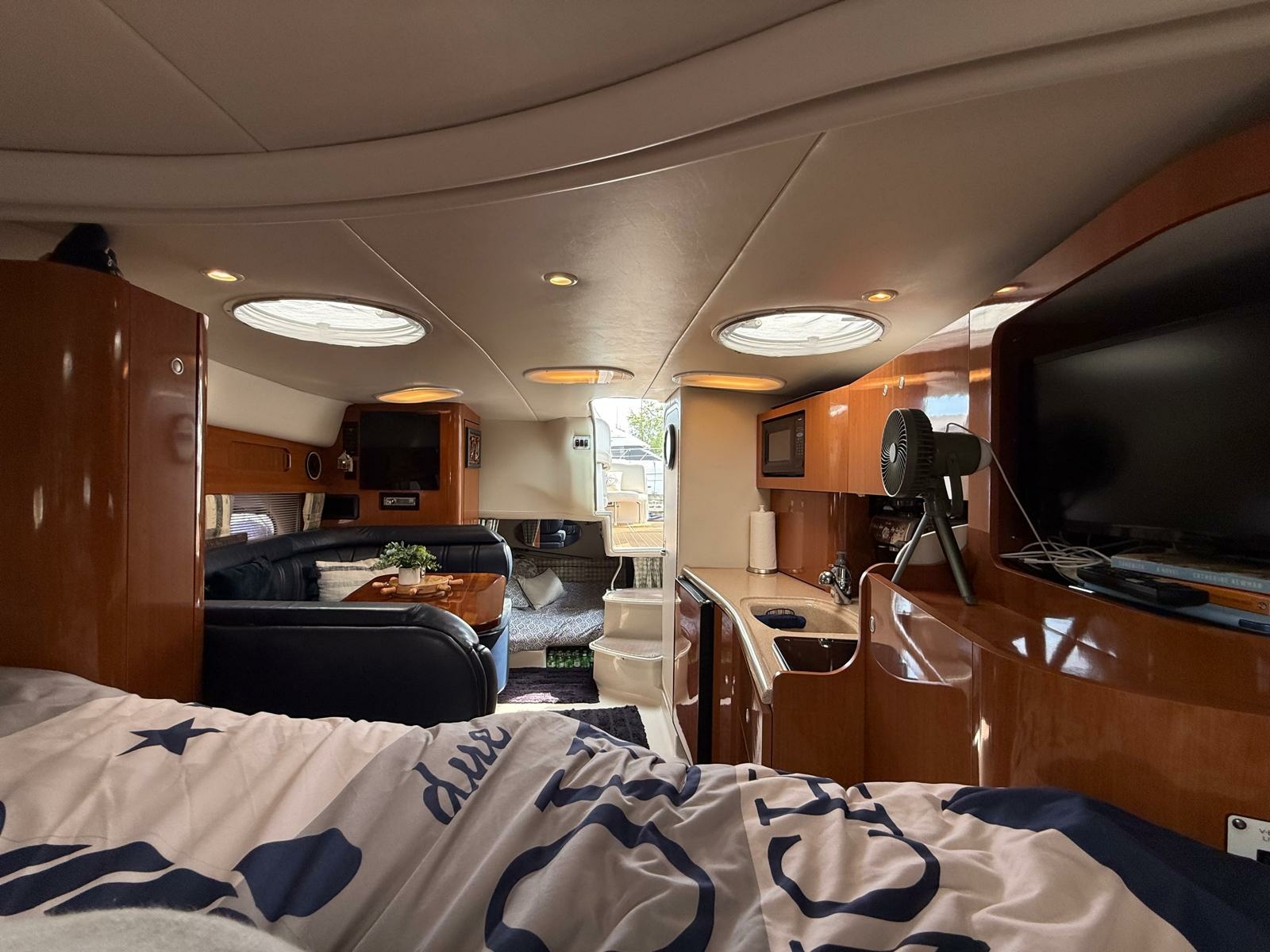 2001 Four Winns  328 Vista