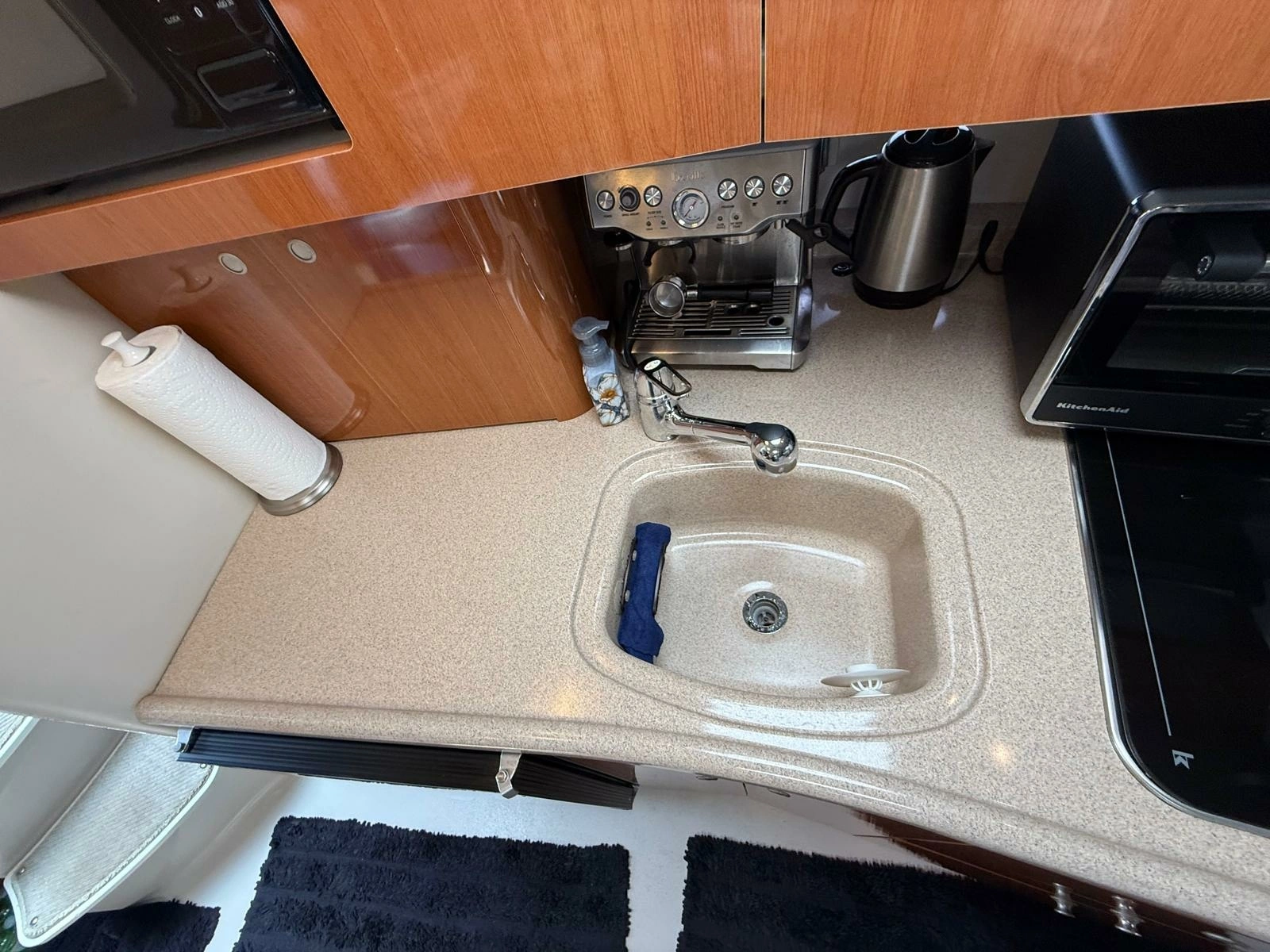 2001 Four Winns  328 Vista